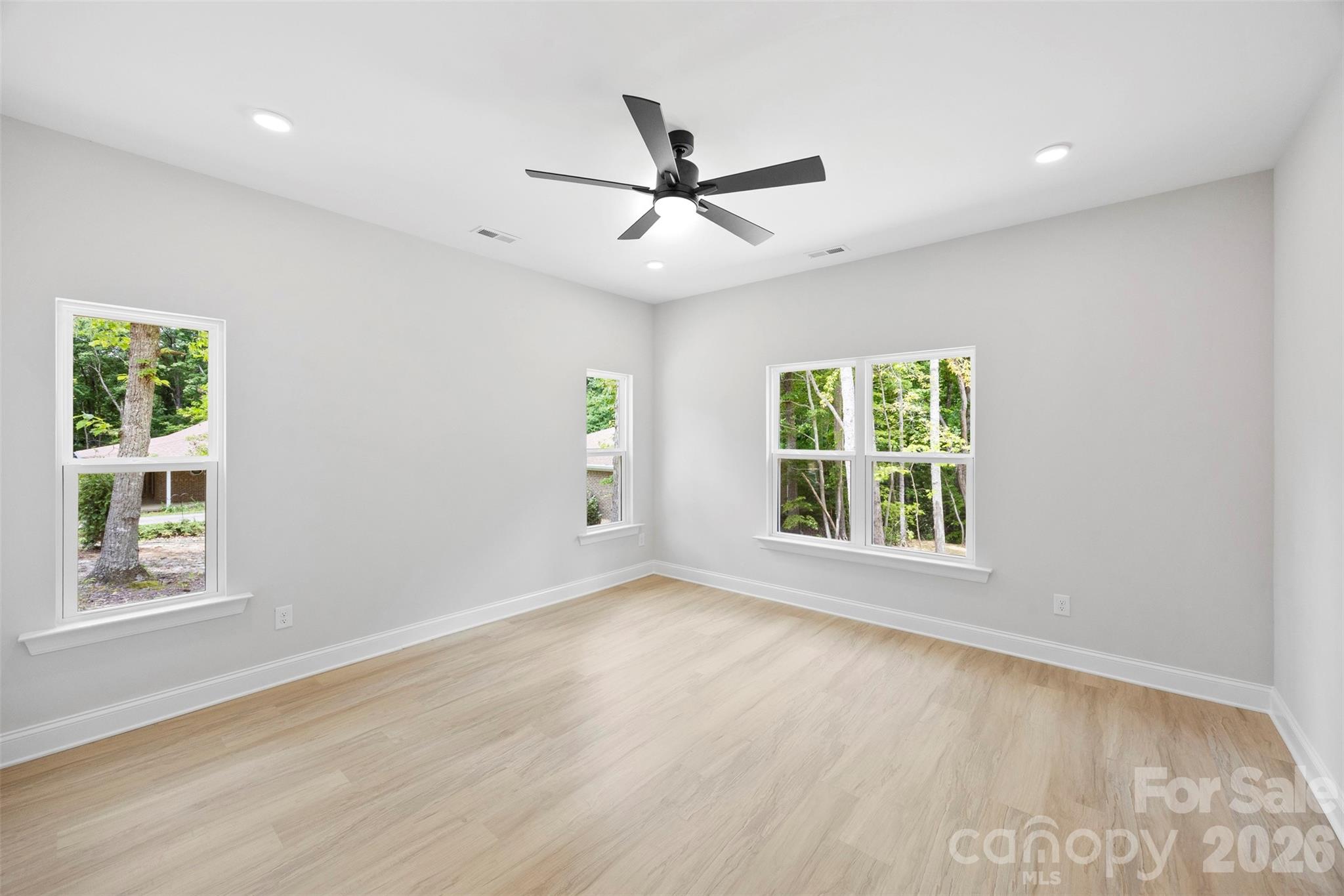 4523 Binwhe Lane — Gastonia