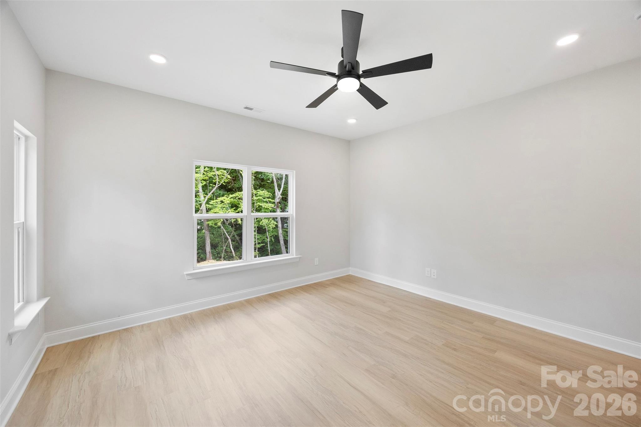 4523 Binwhe Lane — Gastonia