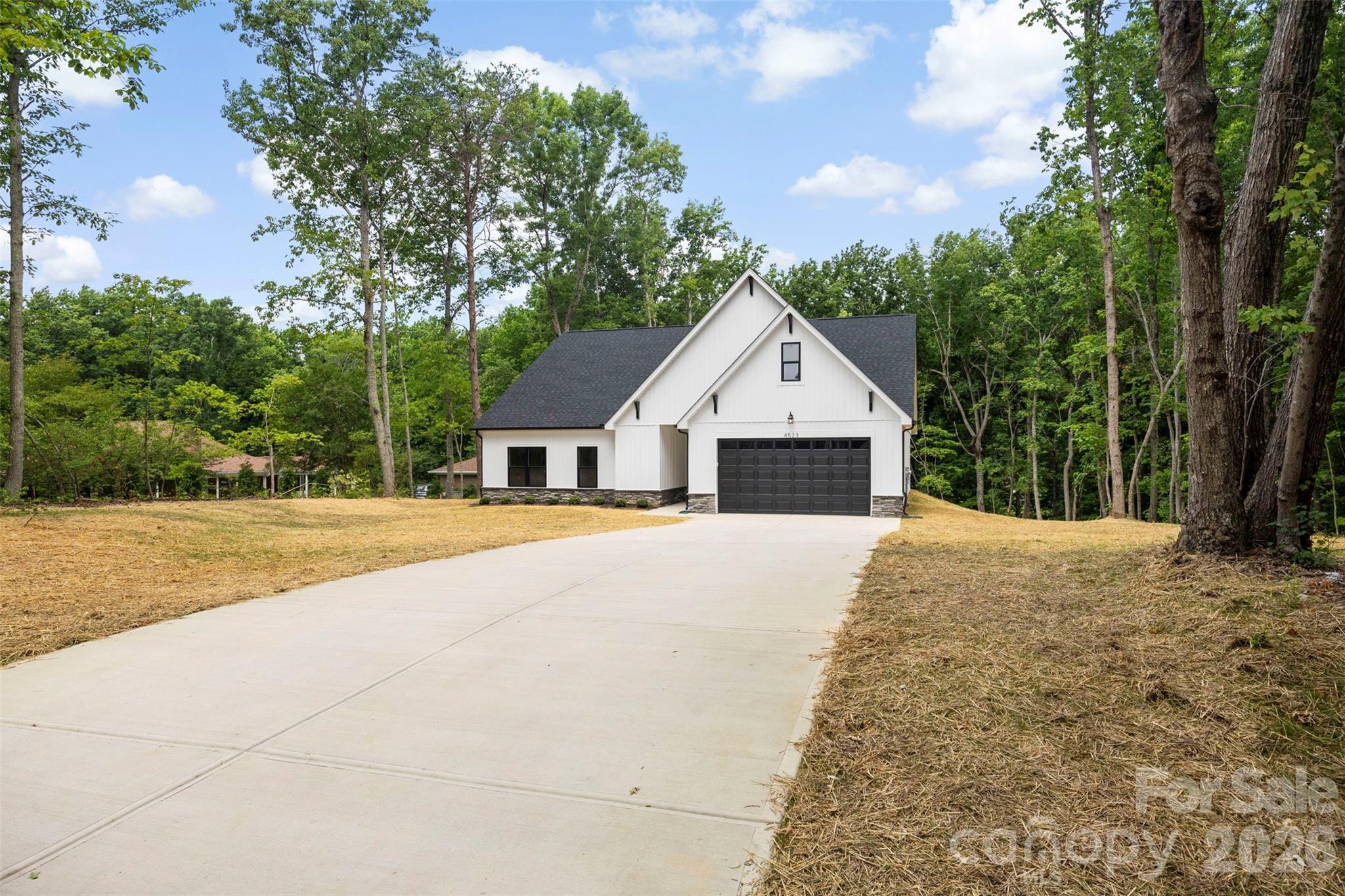 4523 Binwhe Lane — Gastonia