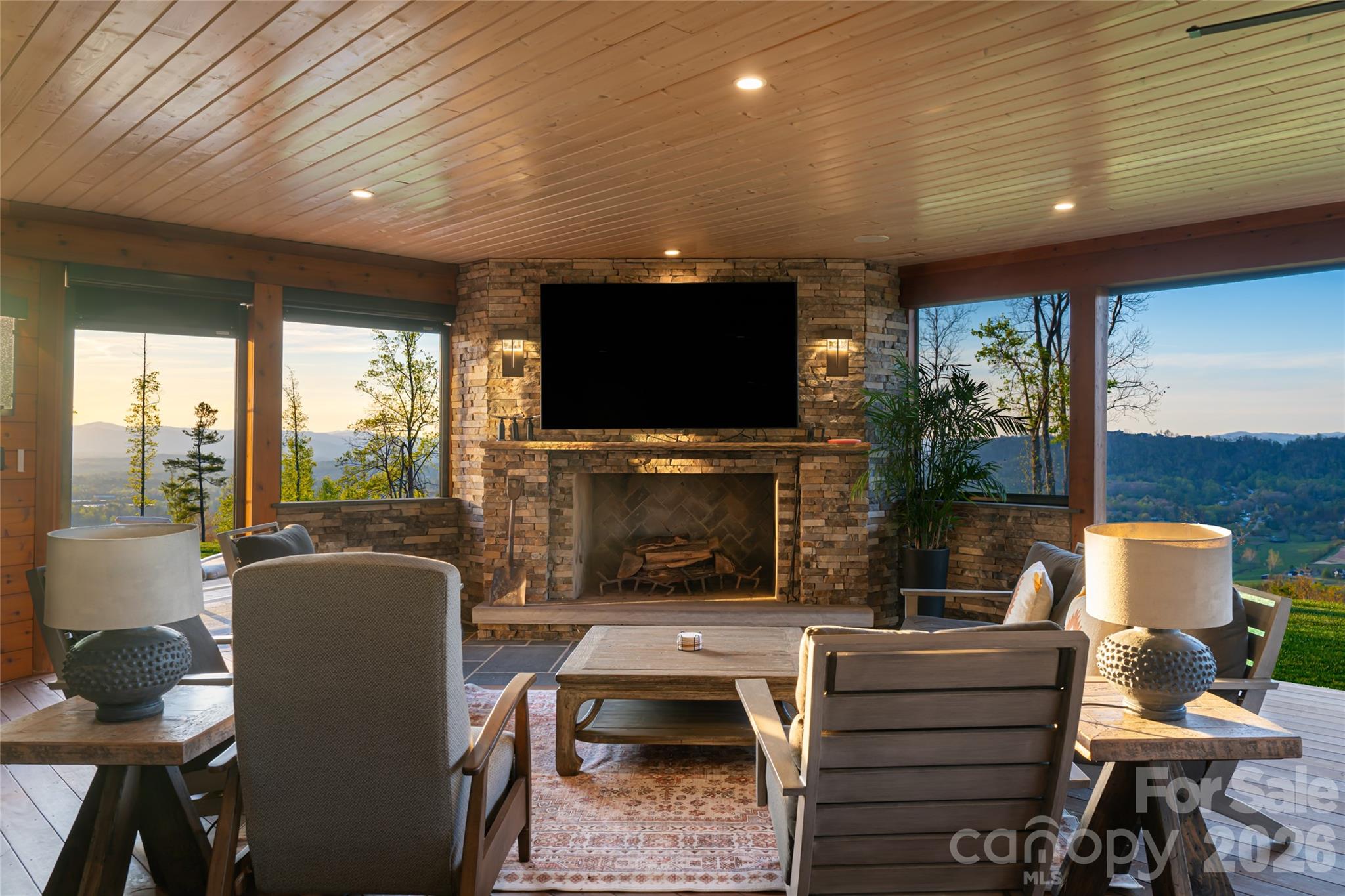 170 + 00000 Bear View Road — Weaverville