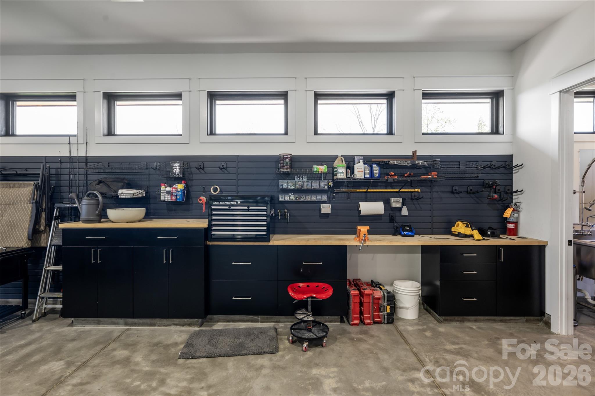 170 + 00000 Bear View Road — Weaverville