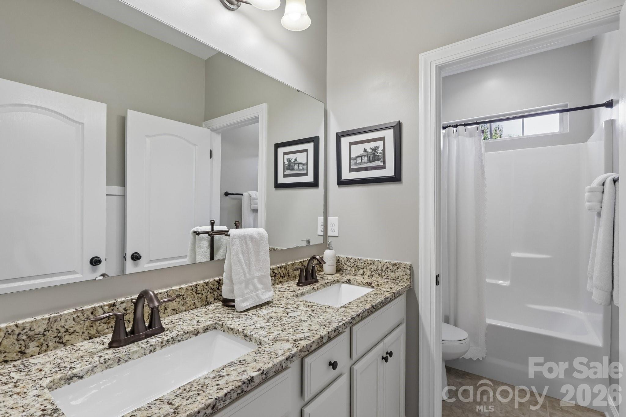 4094 Henshaw Road — Waxhaw