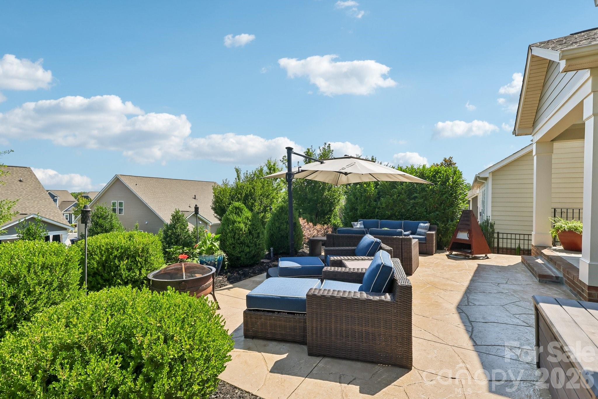 4094 Henshaw Road — Waxhaw
