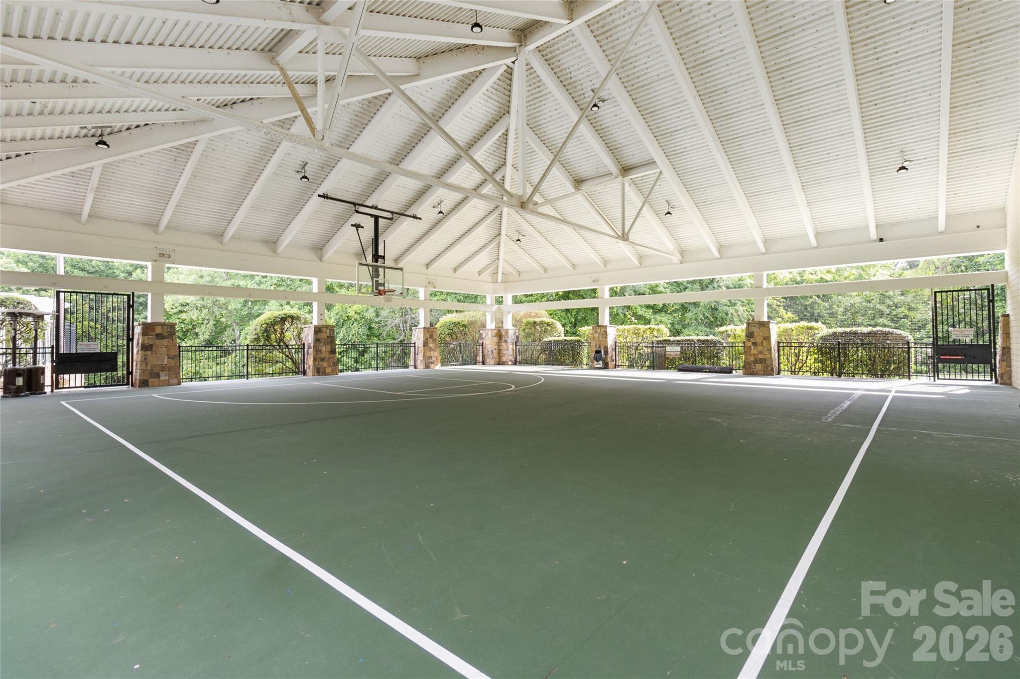 4094 Henshaw Road — Waxhaw