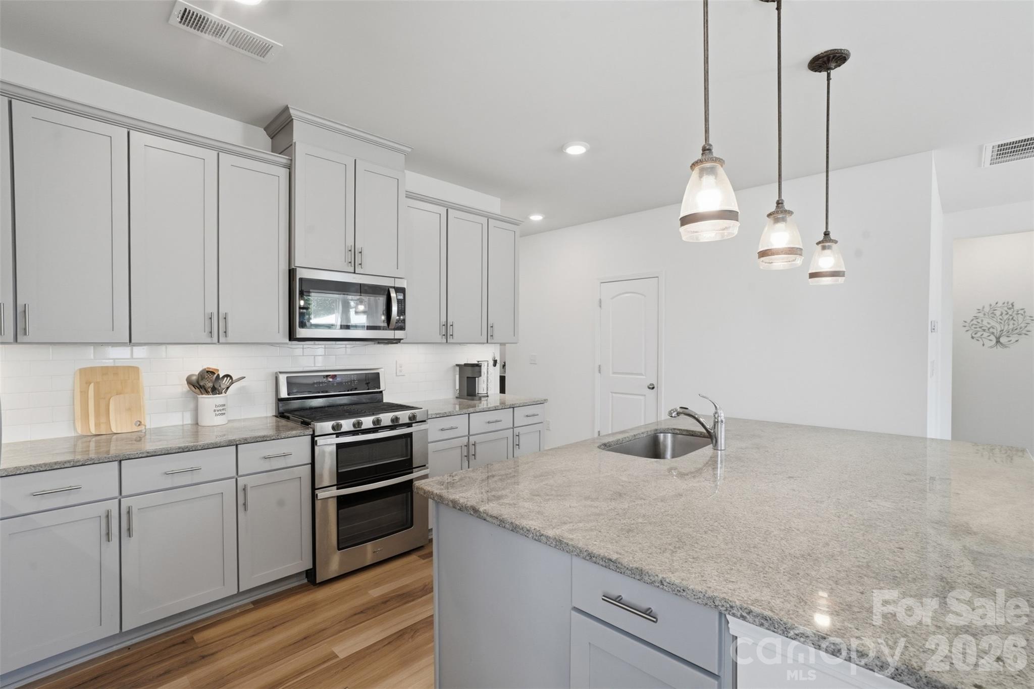 1011 Yearden Lane — Monroe