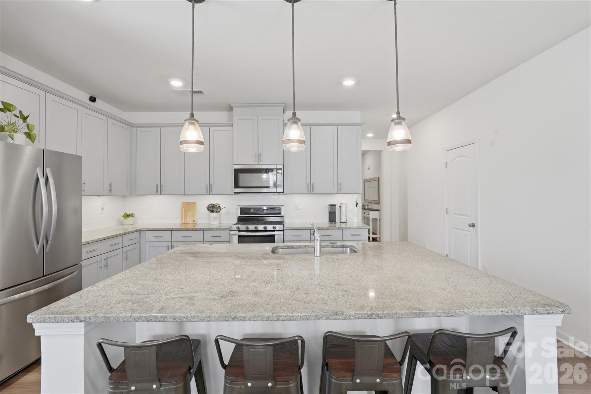 1011 Yearden Lane — Monroe