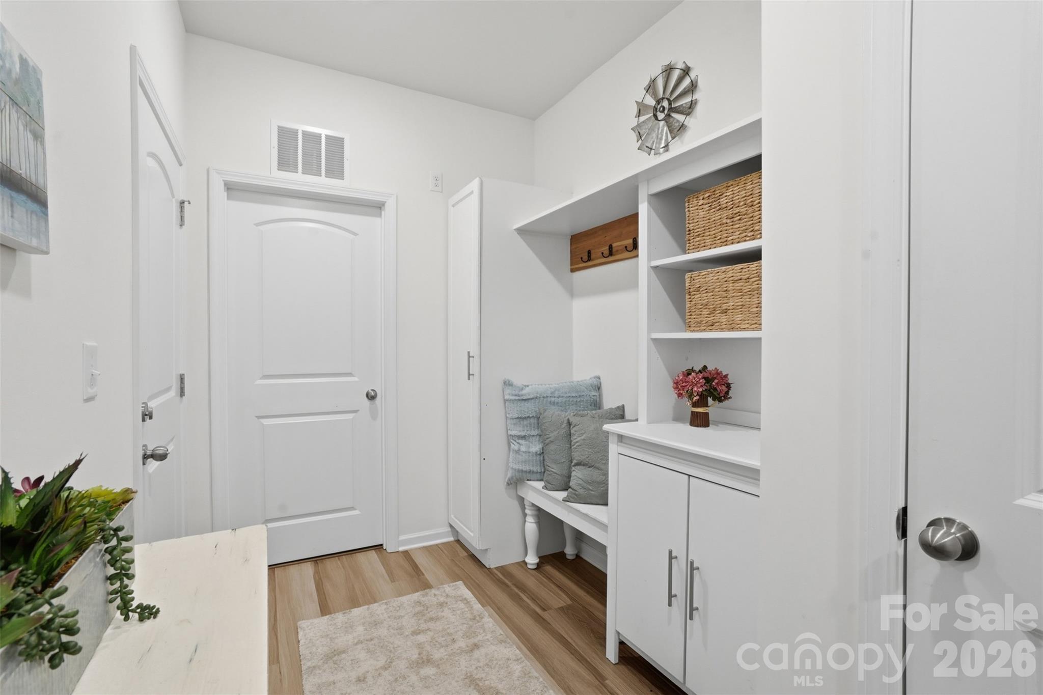 1011 Yearden Lane — Monroe