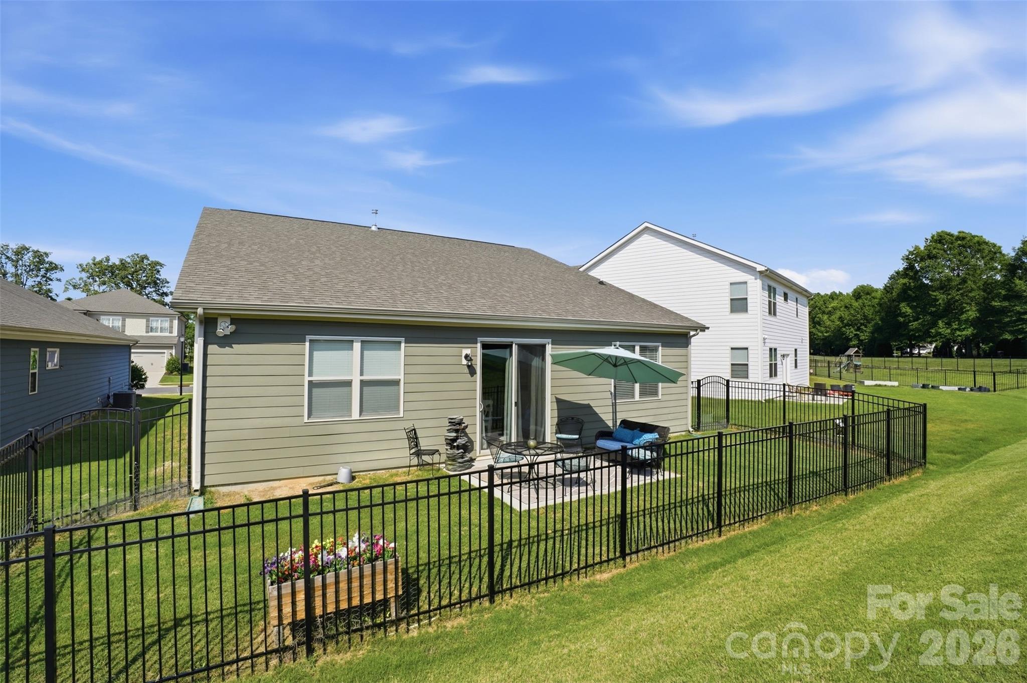 1011 Yearden Lane — Monroe