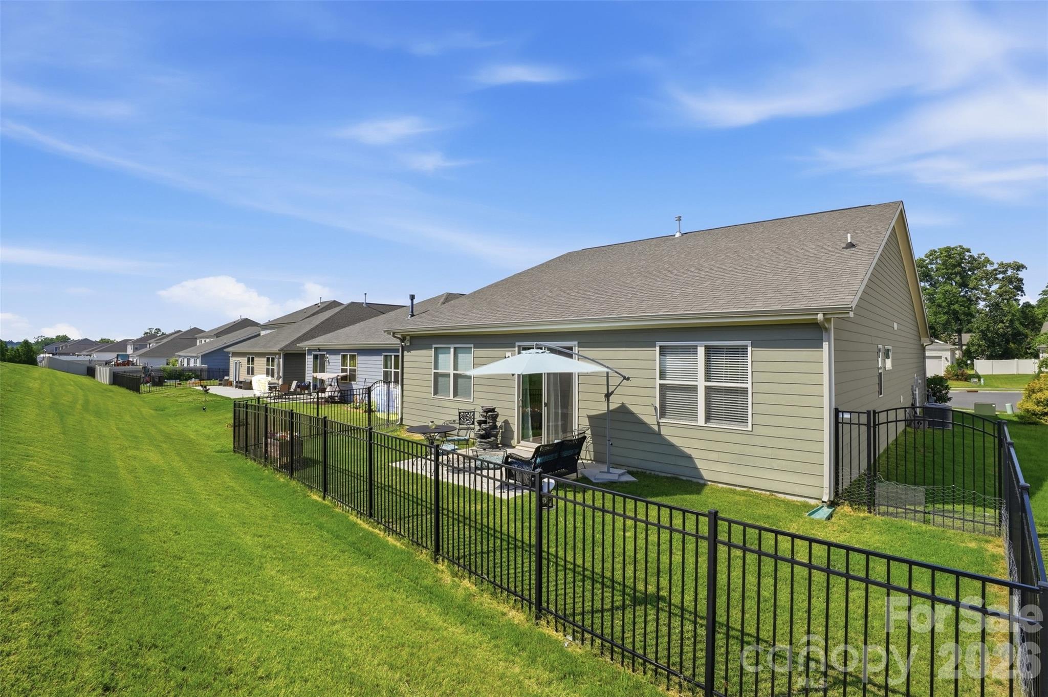 1011 Yearden Lane — Monroe