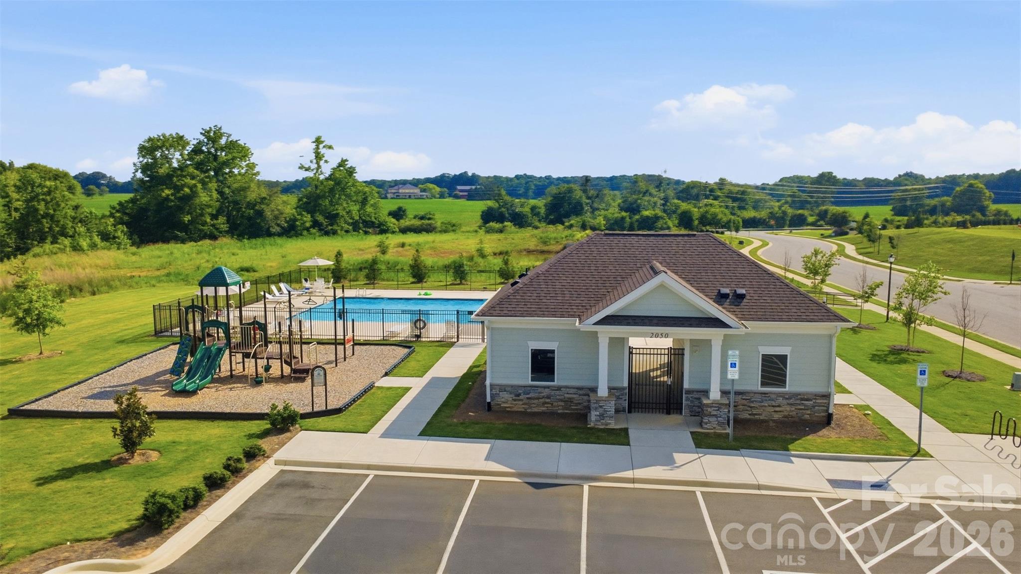 1011 Yearden Lane — Monroe