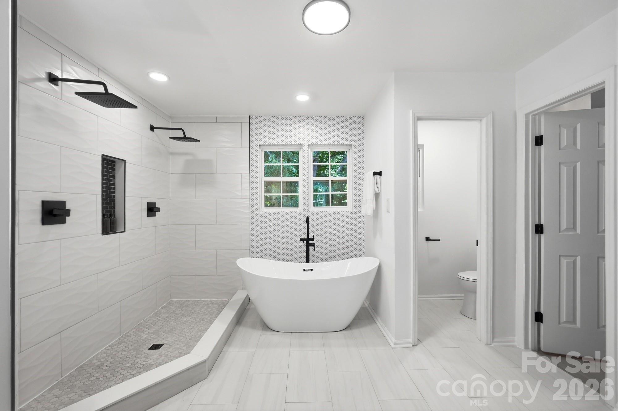 6102 Garamond Court — Charlotte