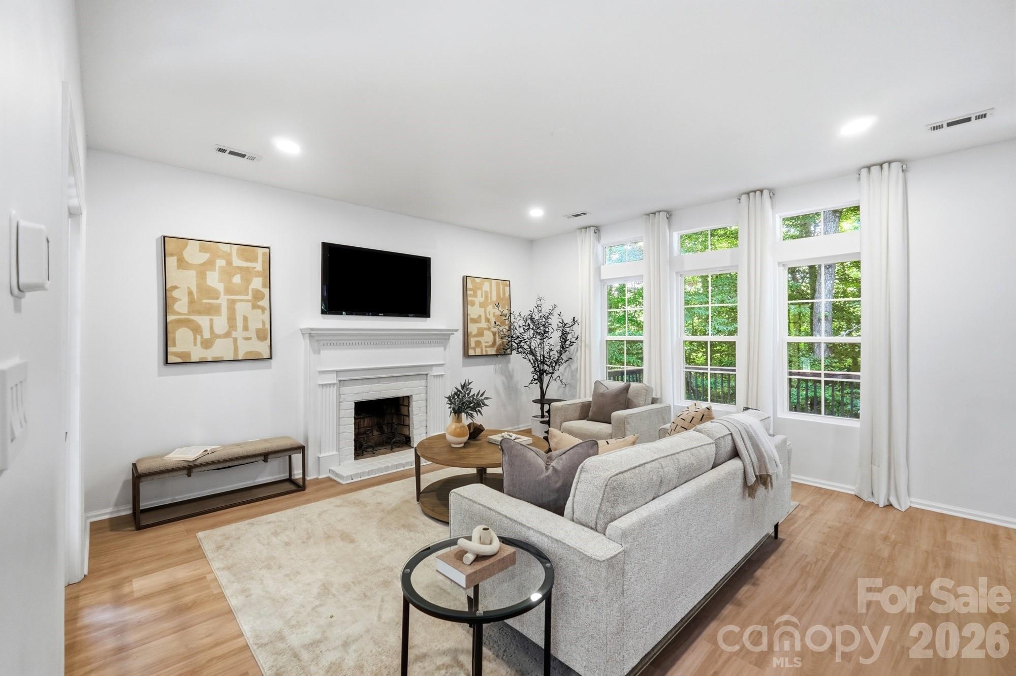 6102 Garamond Court — Charlotte