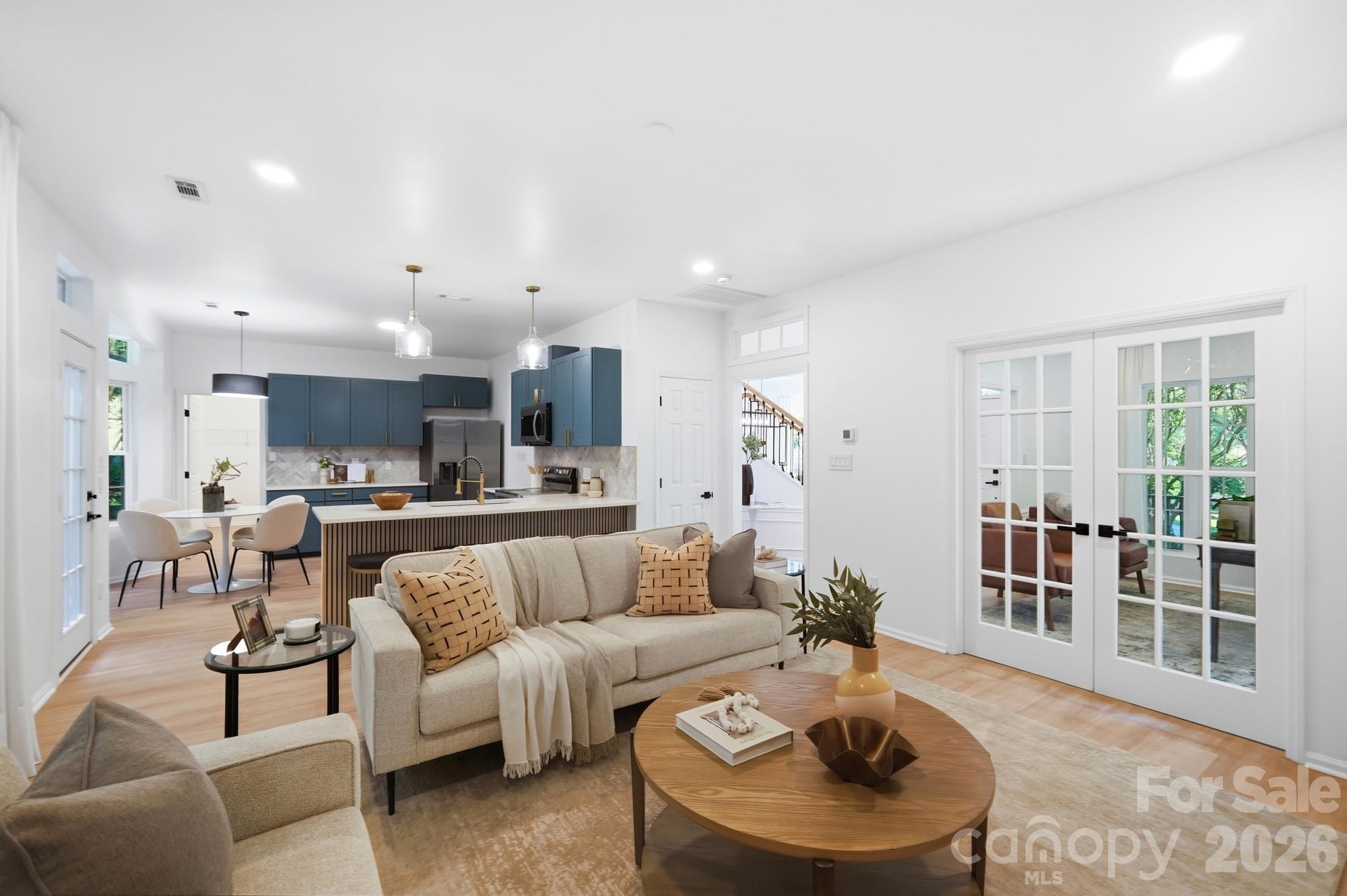 6102 Garamond Court — Charlotte