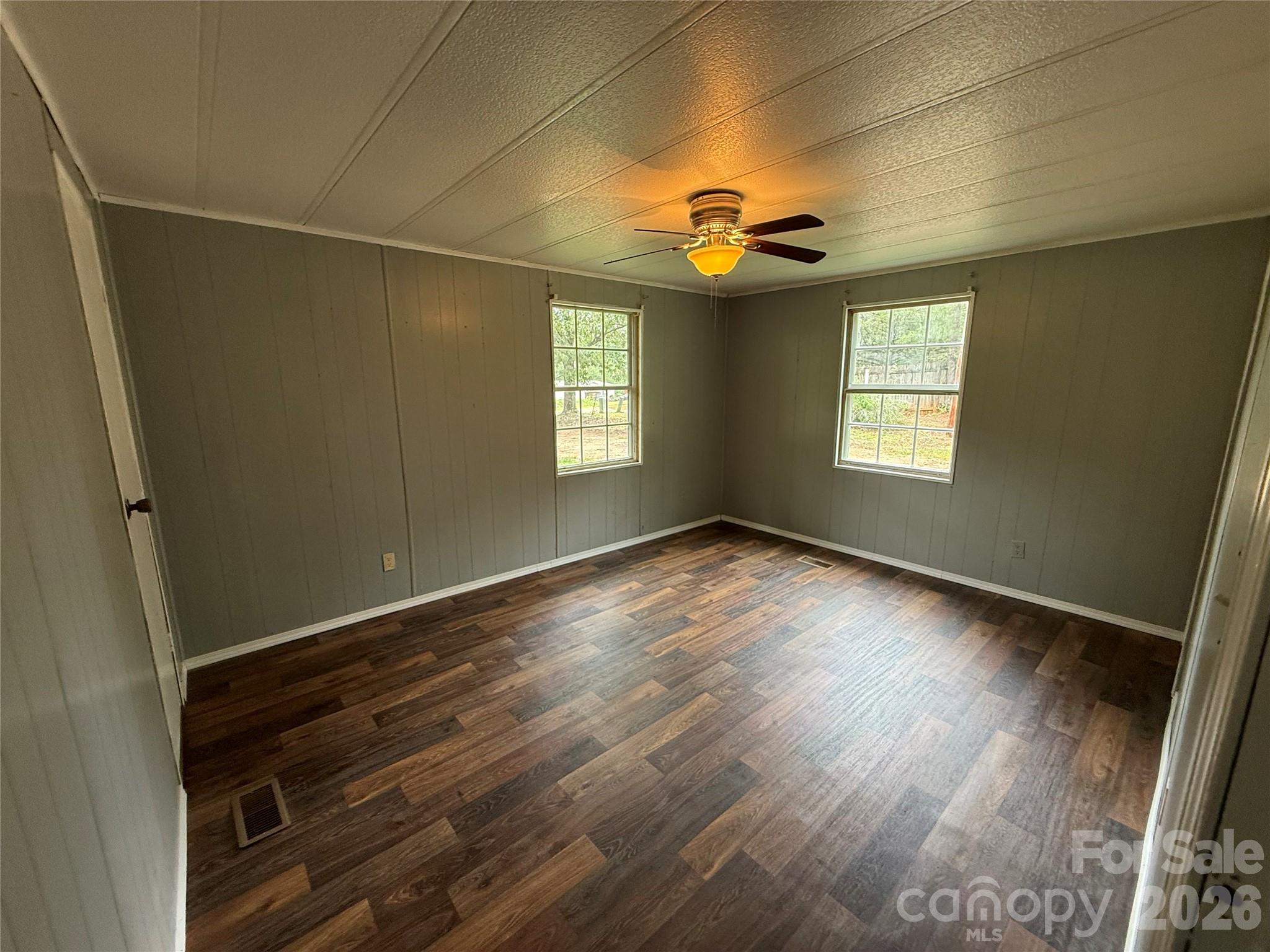 211 Corry Lane — Bostic
