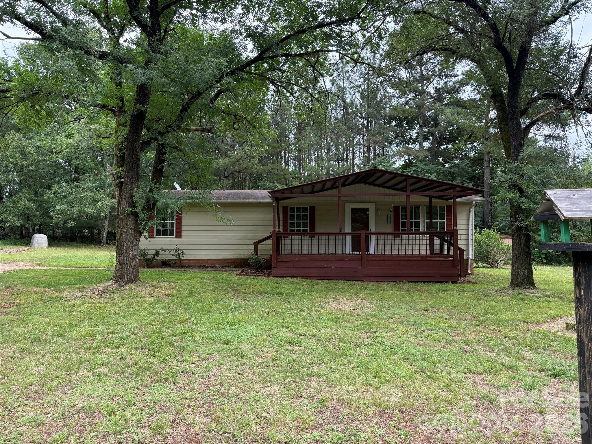 211 Corry Lane — Bostic