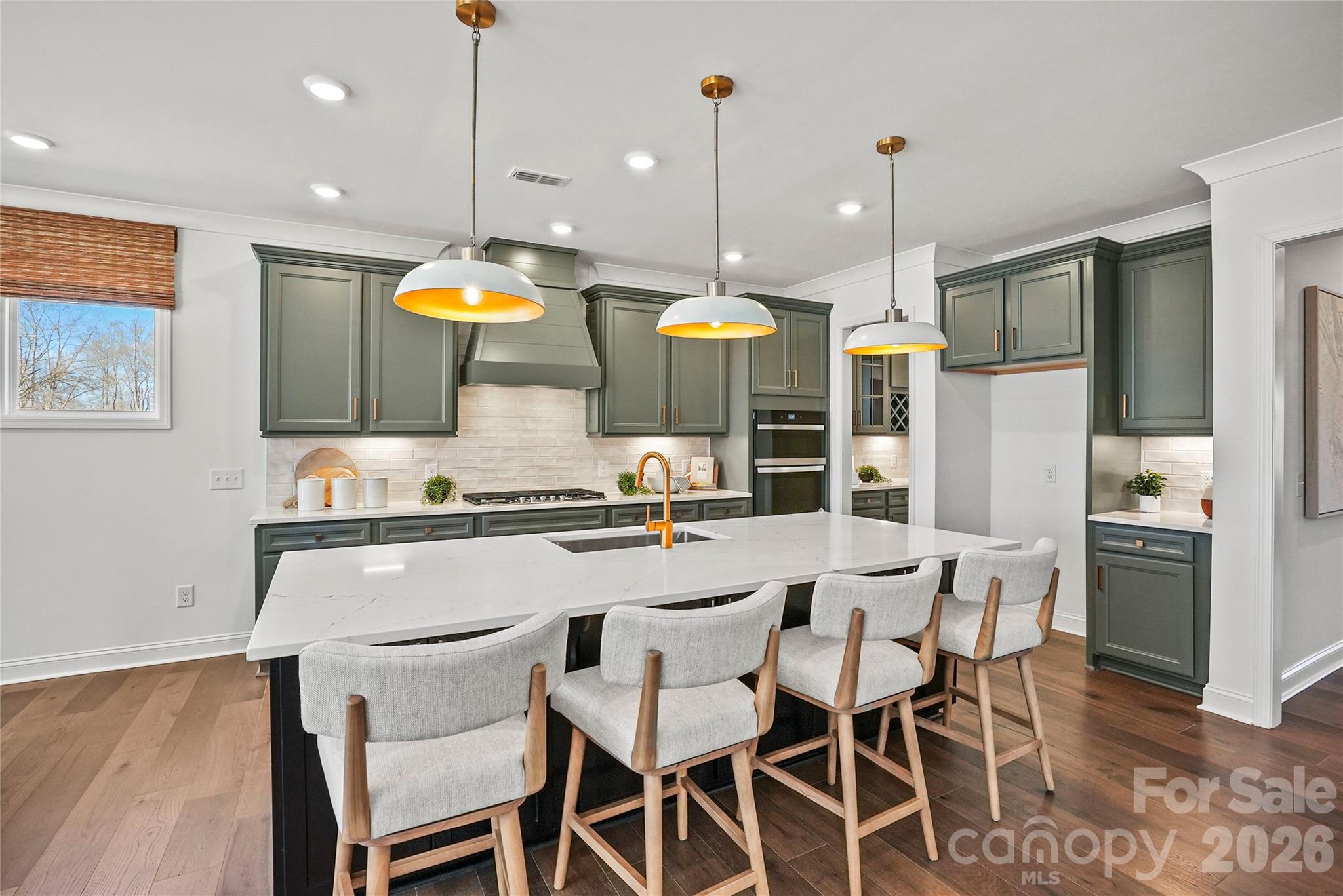 2130 Riverbend Avenue — Monroe