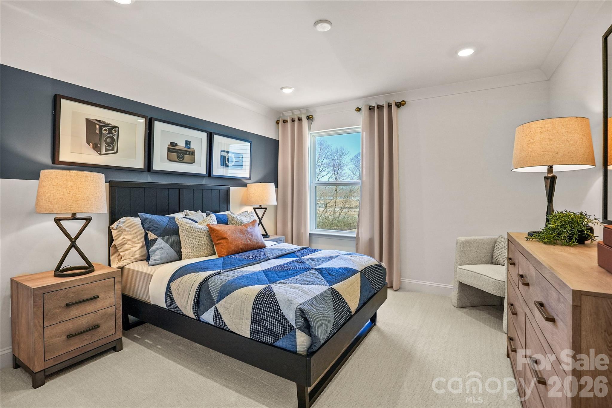 2130 Riverbend Avenue — Monroe