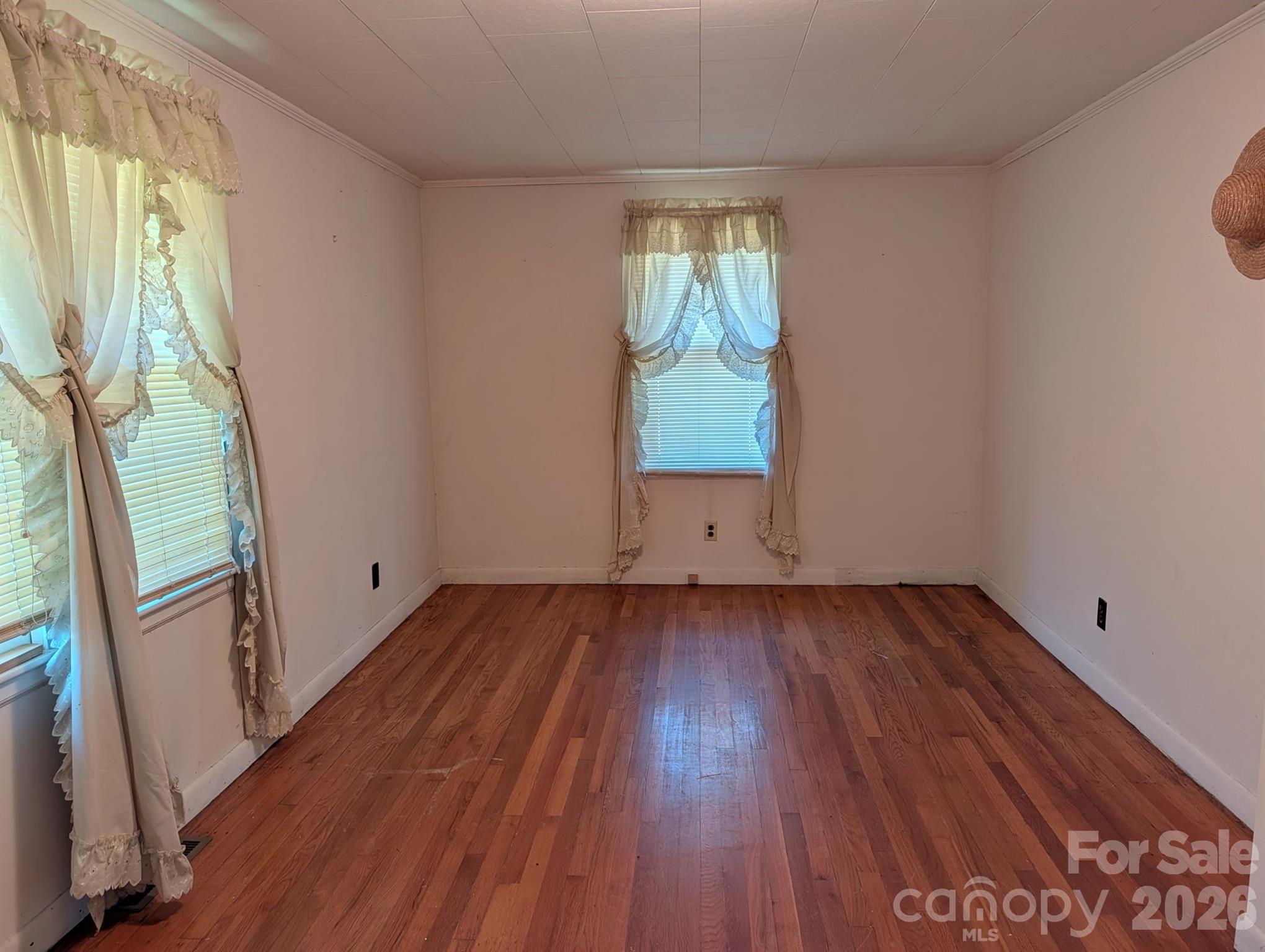 4053 Roddey Road — Catawba