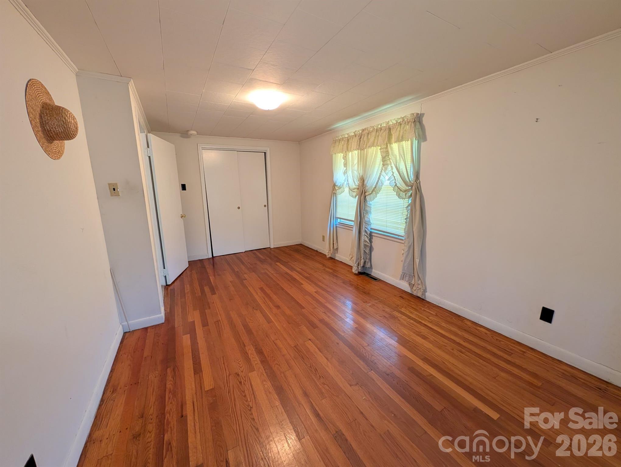 4053 Roddey Road — Catawba