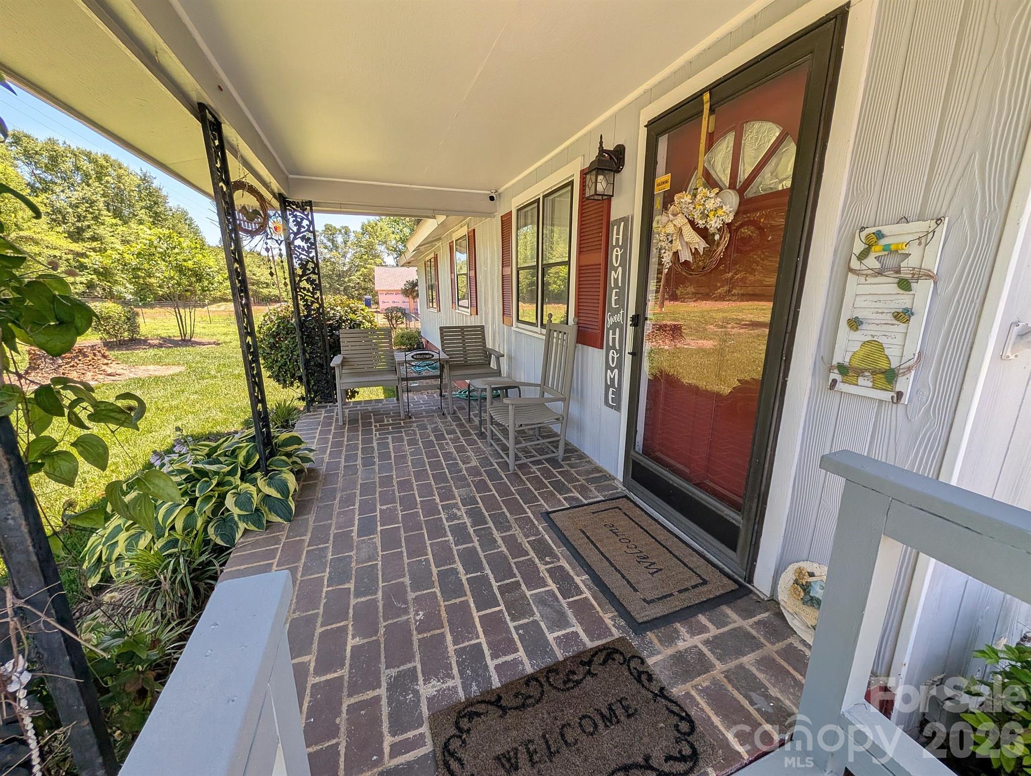 4053 Roddey Road — Catawba