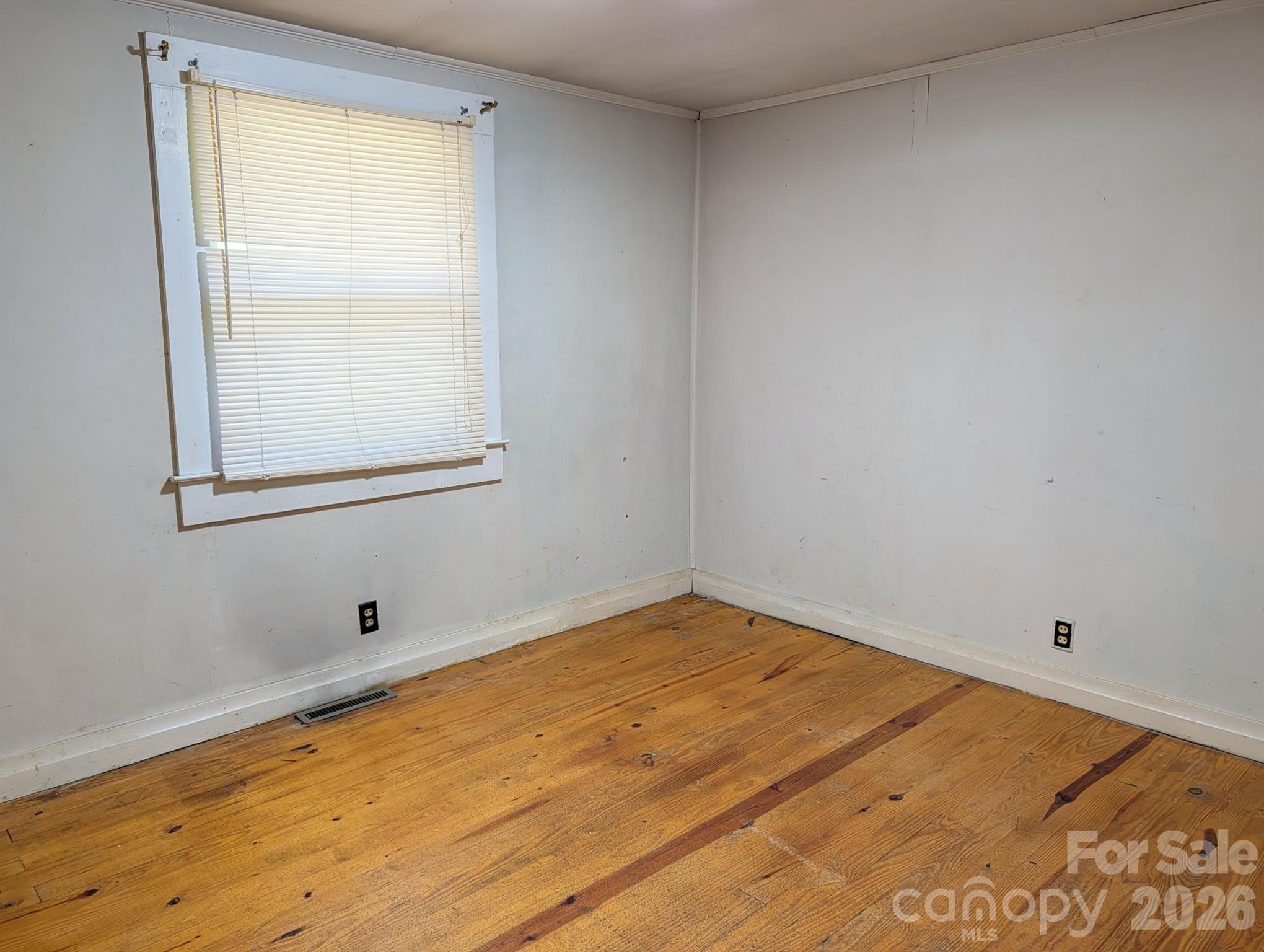 4053 Roddey Road — Catawba