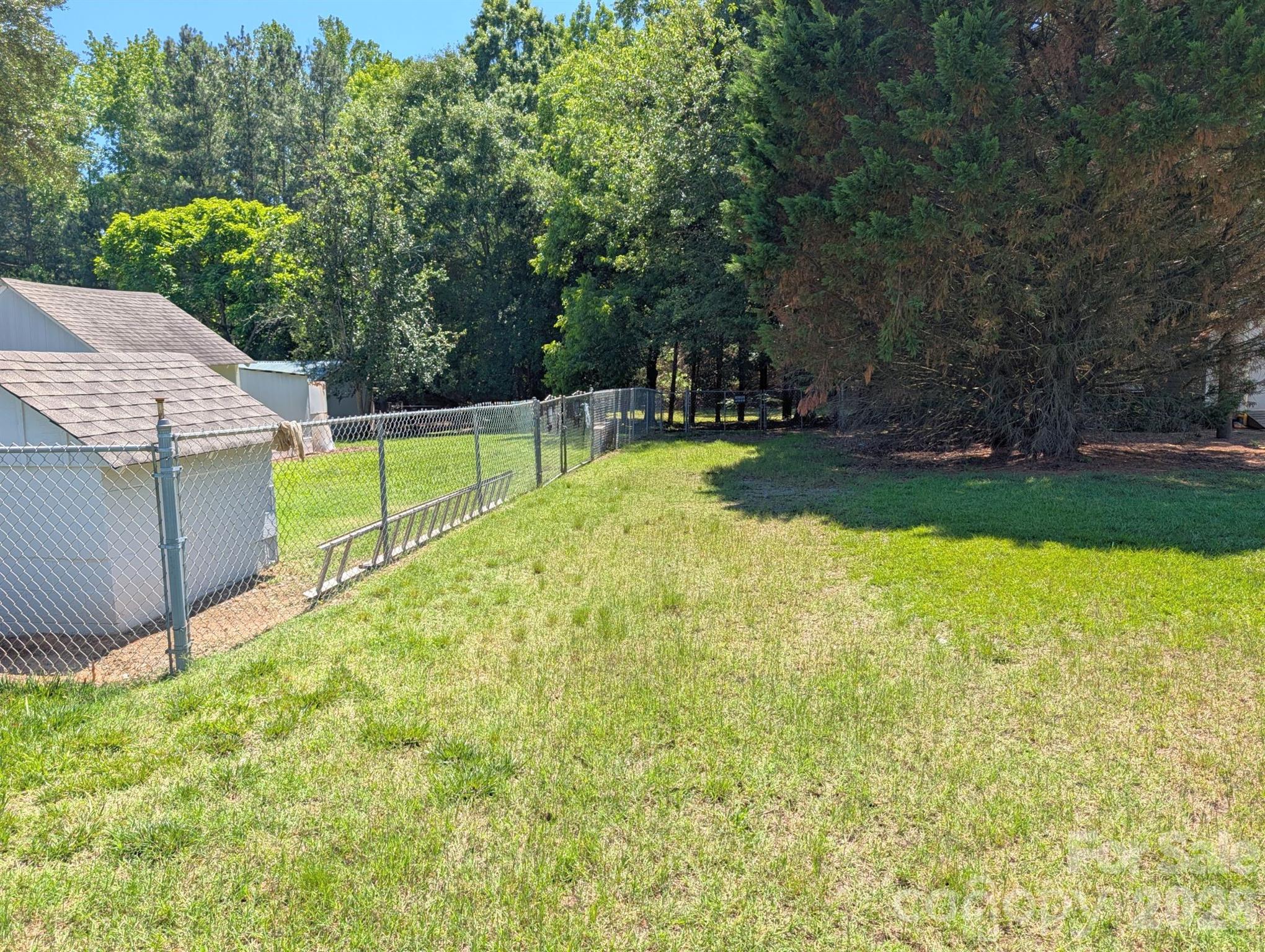 4053 Roddey Road — Catawba