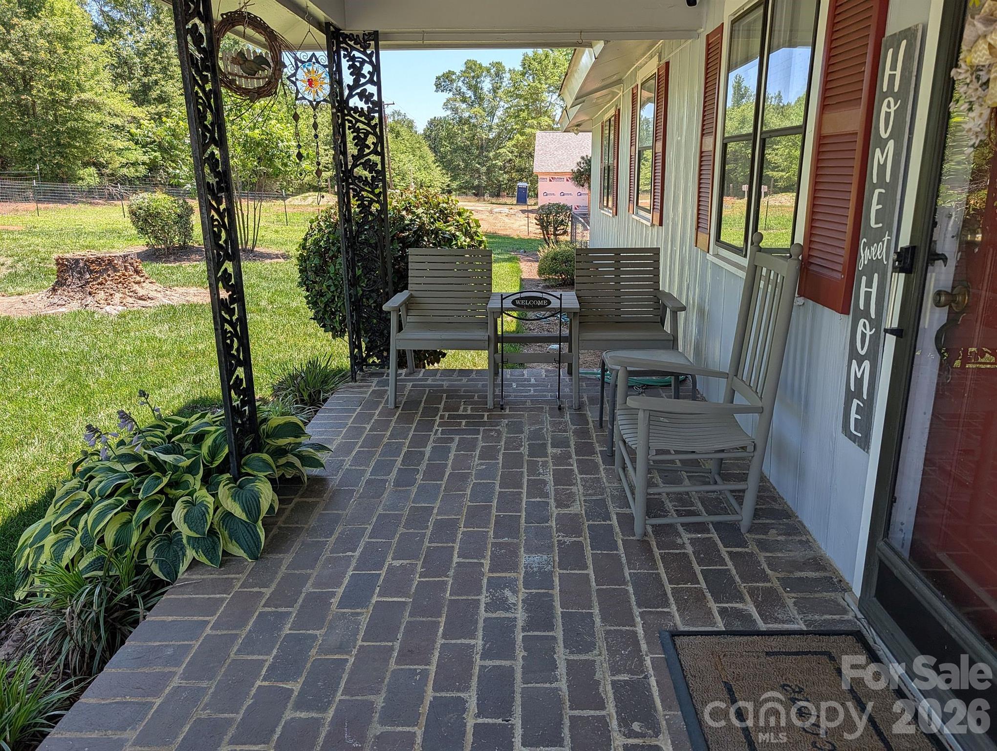 4053 Roddey Road — Catawba