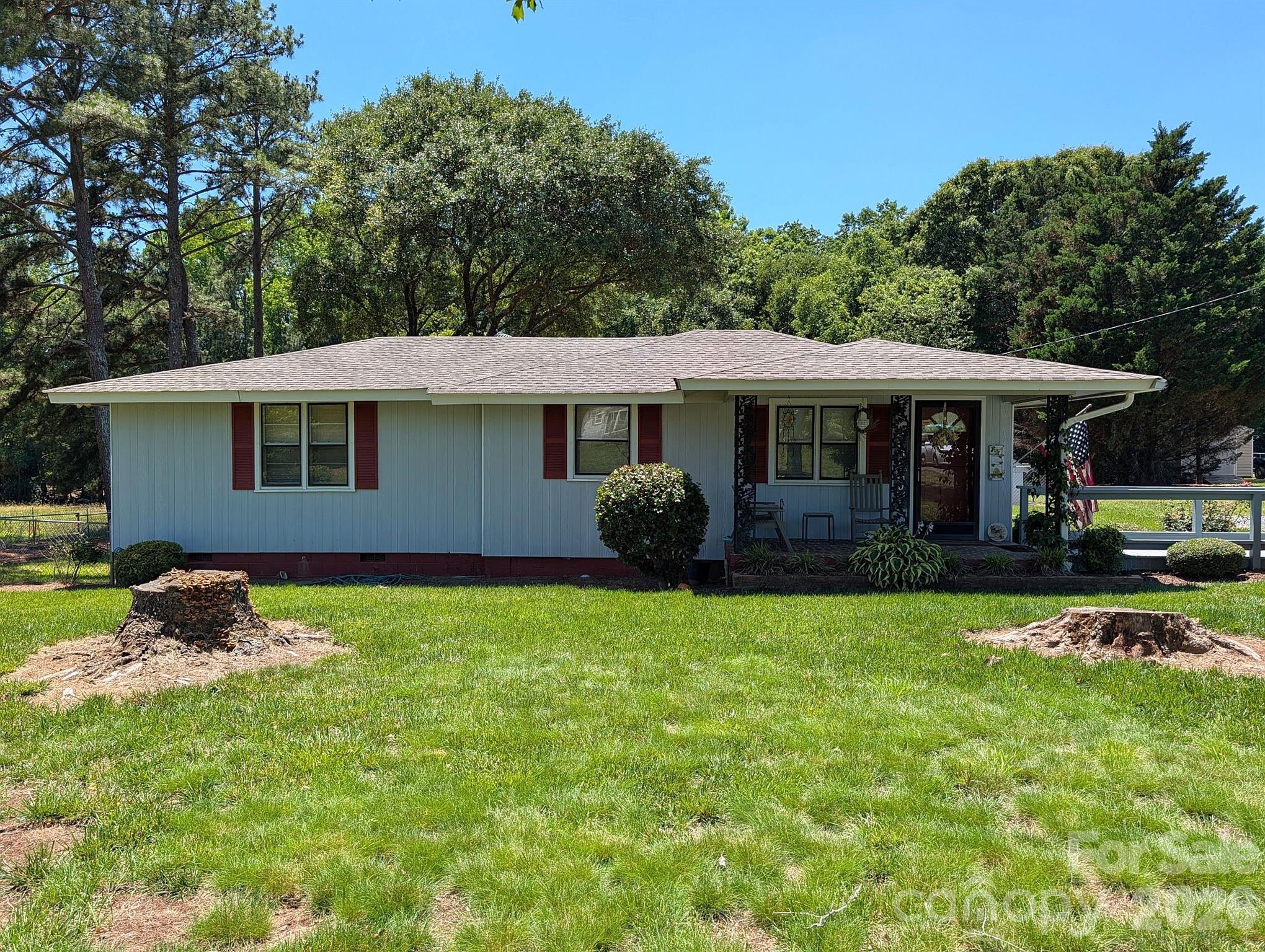 4053 Roddey Road — Catawba