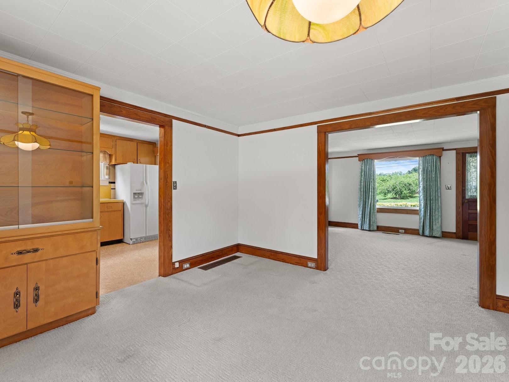 1230 Dana Road — Hendersonville