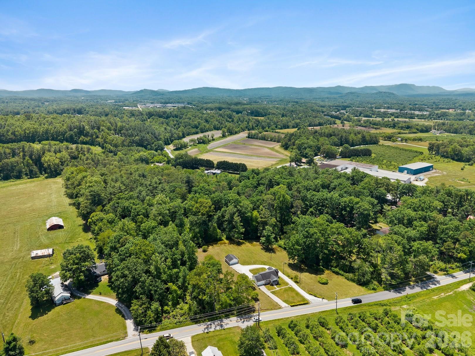 1230 Dana Road — Hendersonville