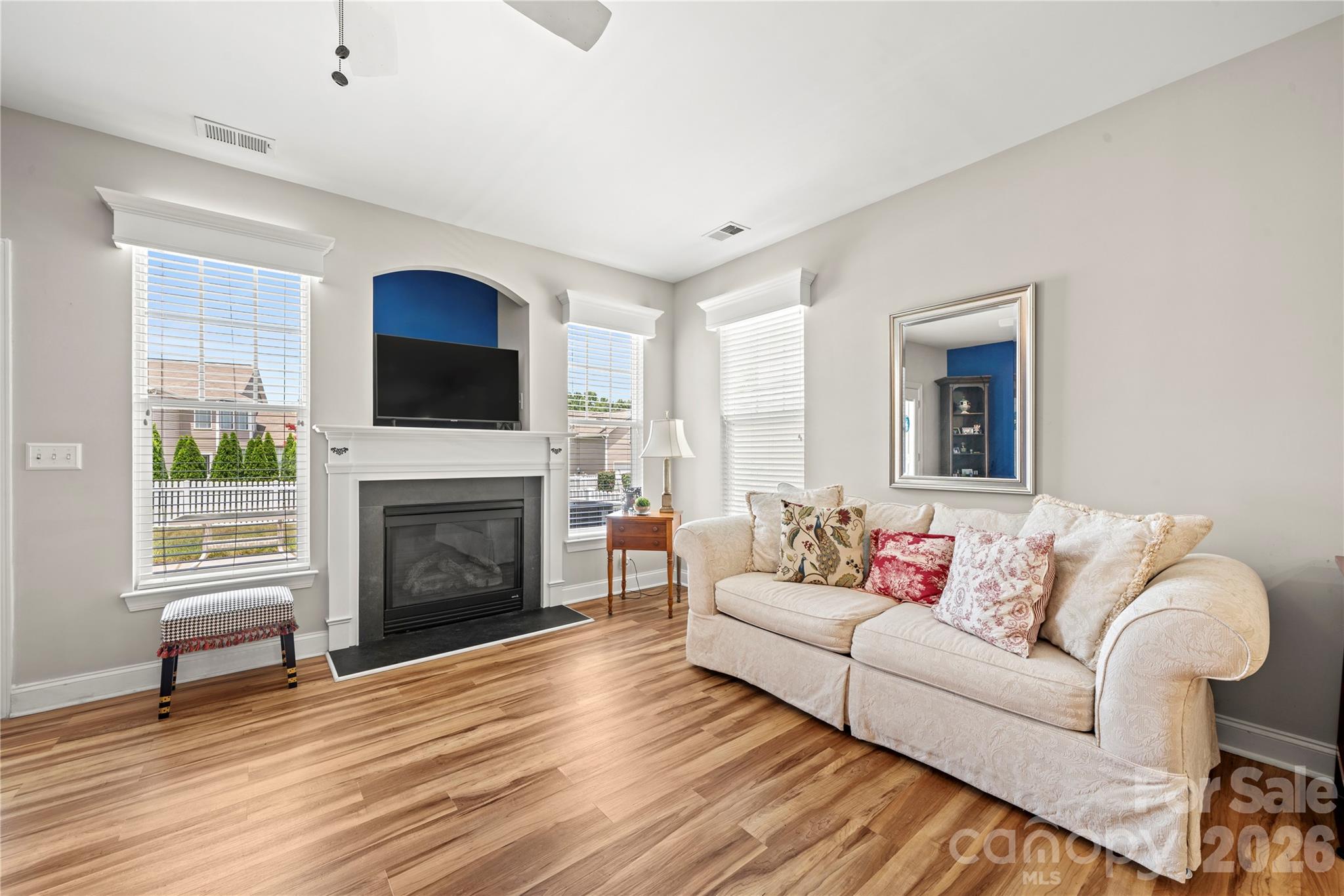 15718 Seafield Lane — Huntersville