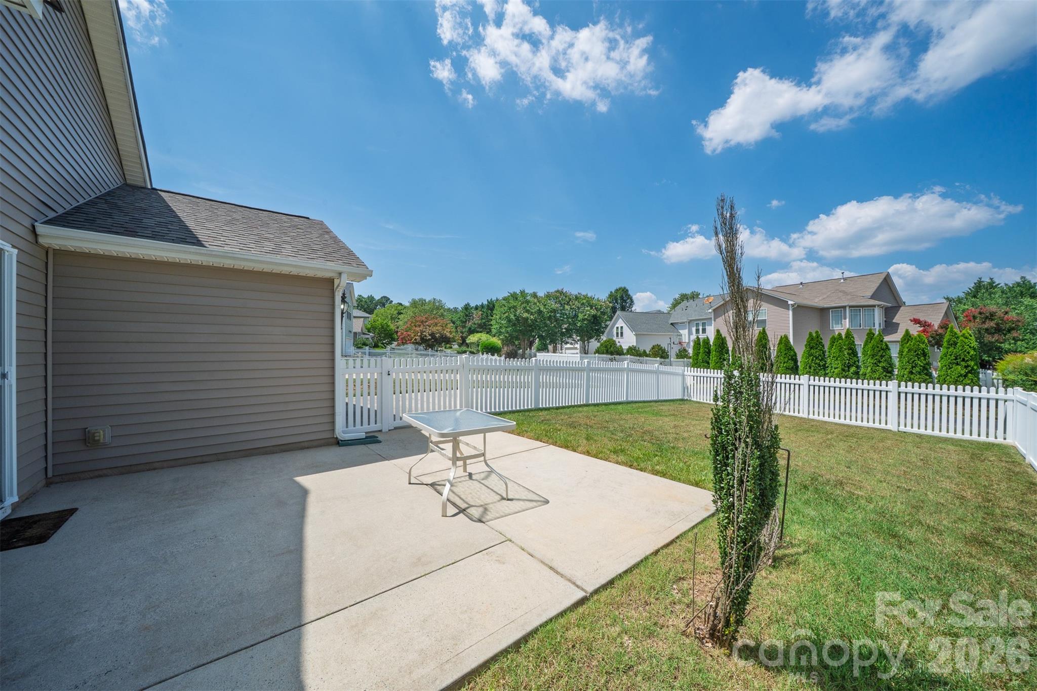 15718 Seafield Lane — Huntersville
