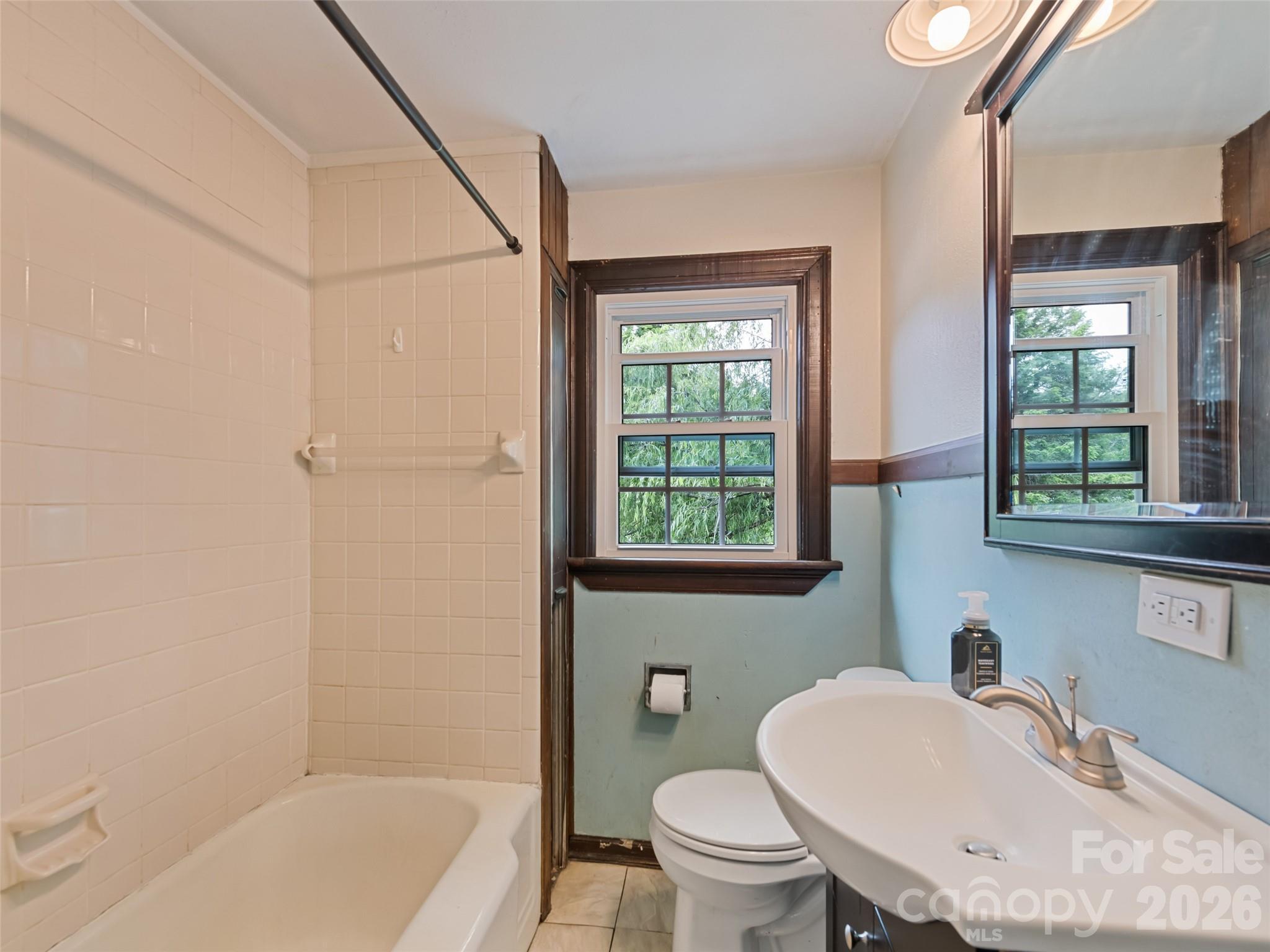 259 & 253 Richland Street — Waynesville