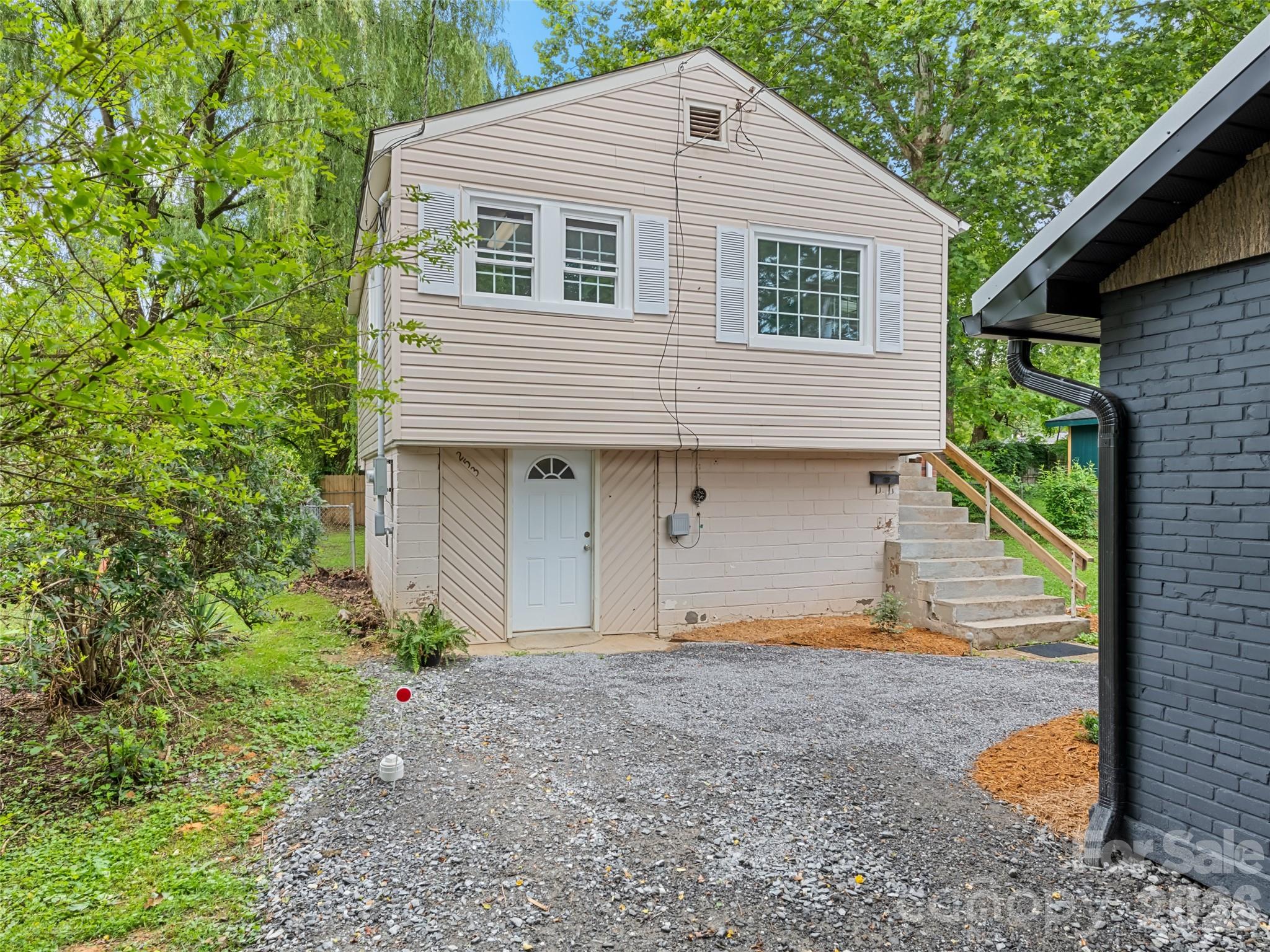 259 & 253 Richland Street — Waynesville
