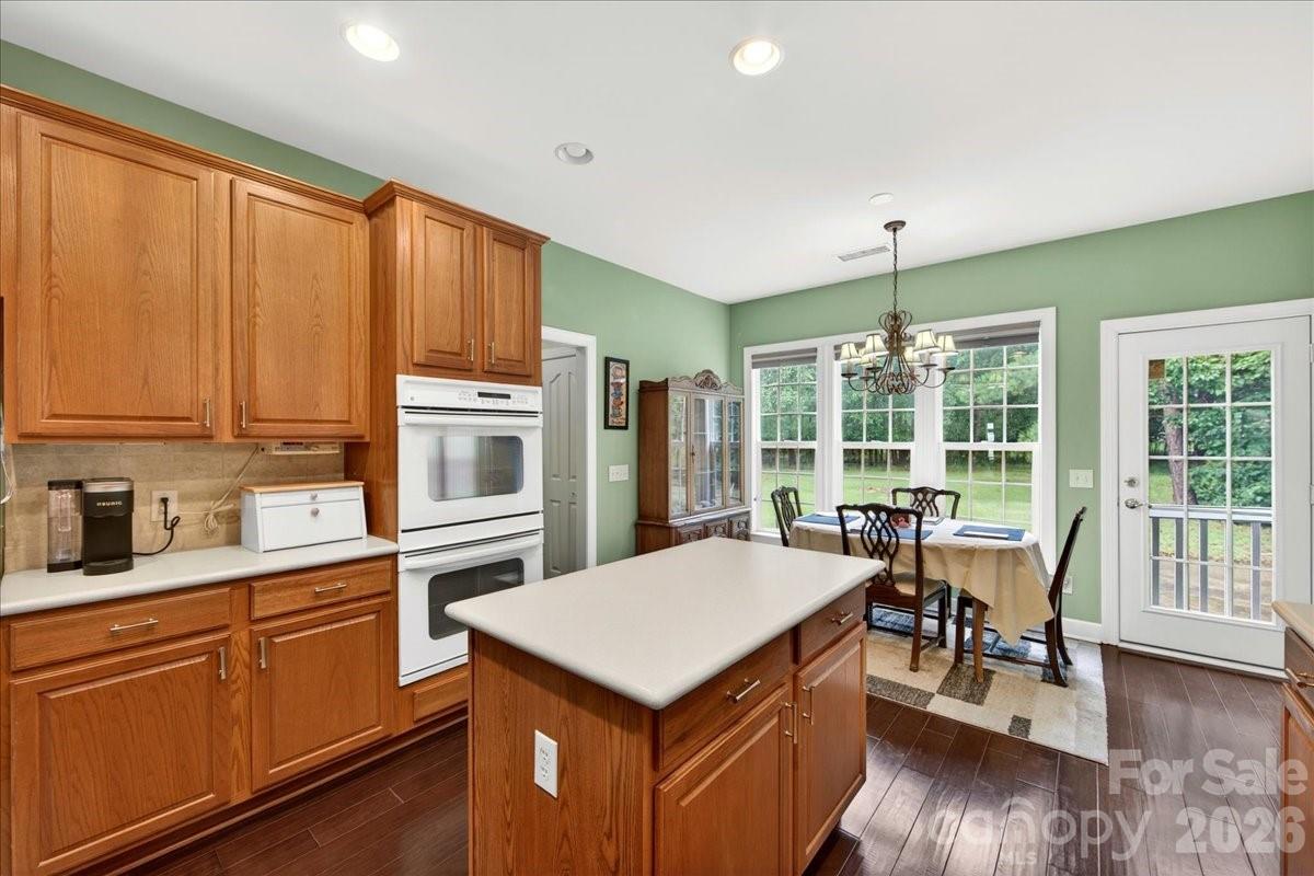 10604 Knight Castle Drive #60 — Charlotte