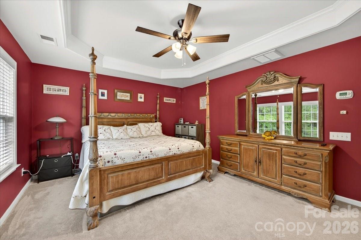 10604 Knight Castle Drive #60 — Charlotte