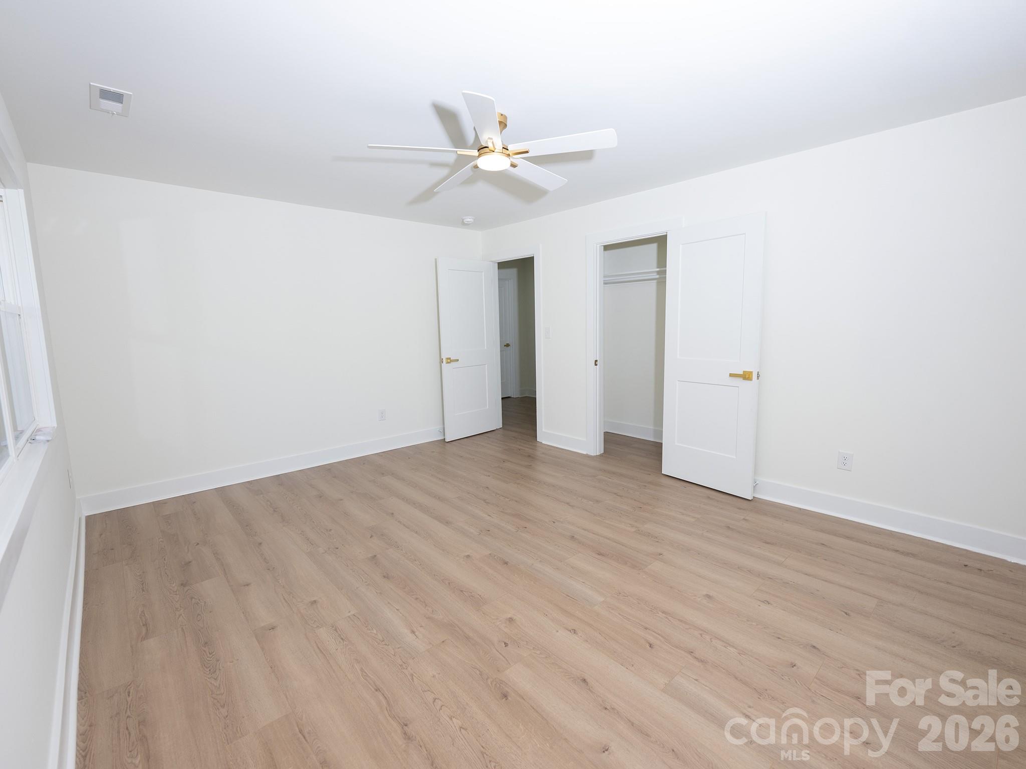 5306 Wales Street — Charlotte