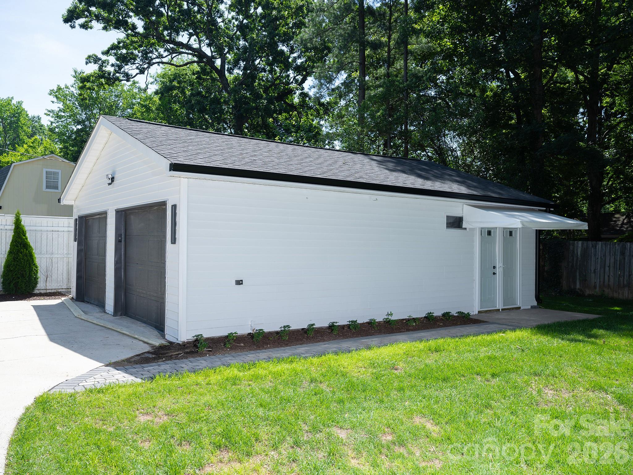 5306 Wales Street — Charlotte