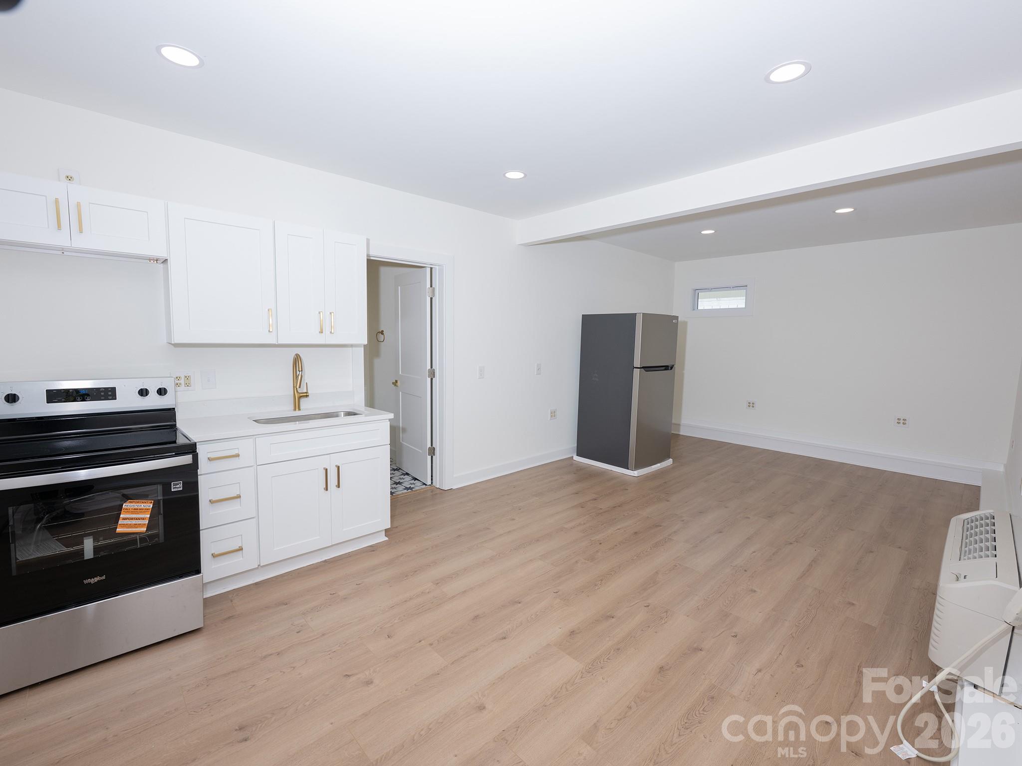 5306 Wales Street — Charlotte