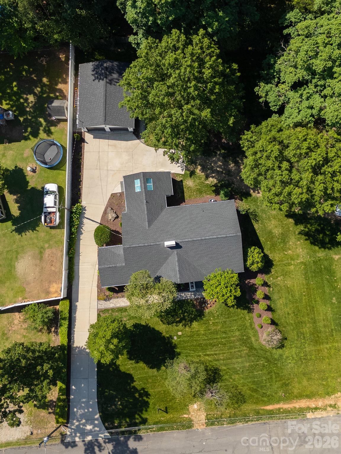 5306 Wales Street — Charlotte