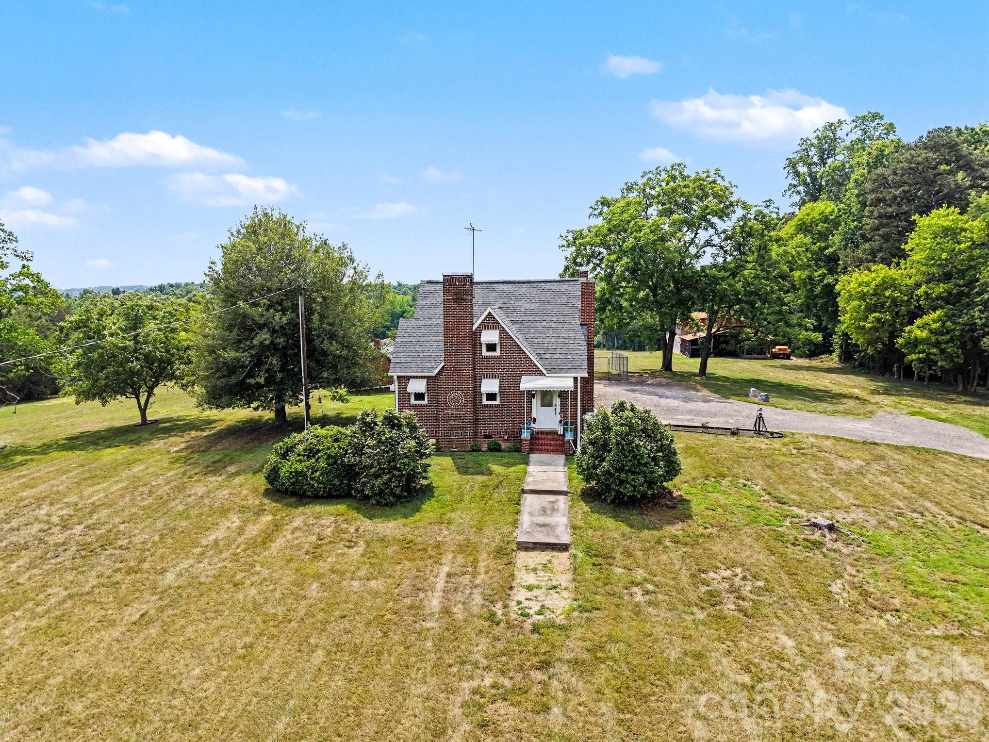 1951 US HWY 158 Highway — Mocksville