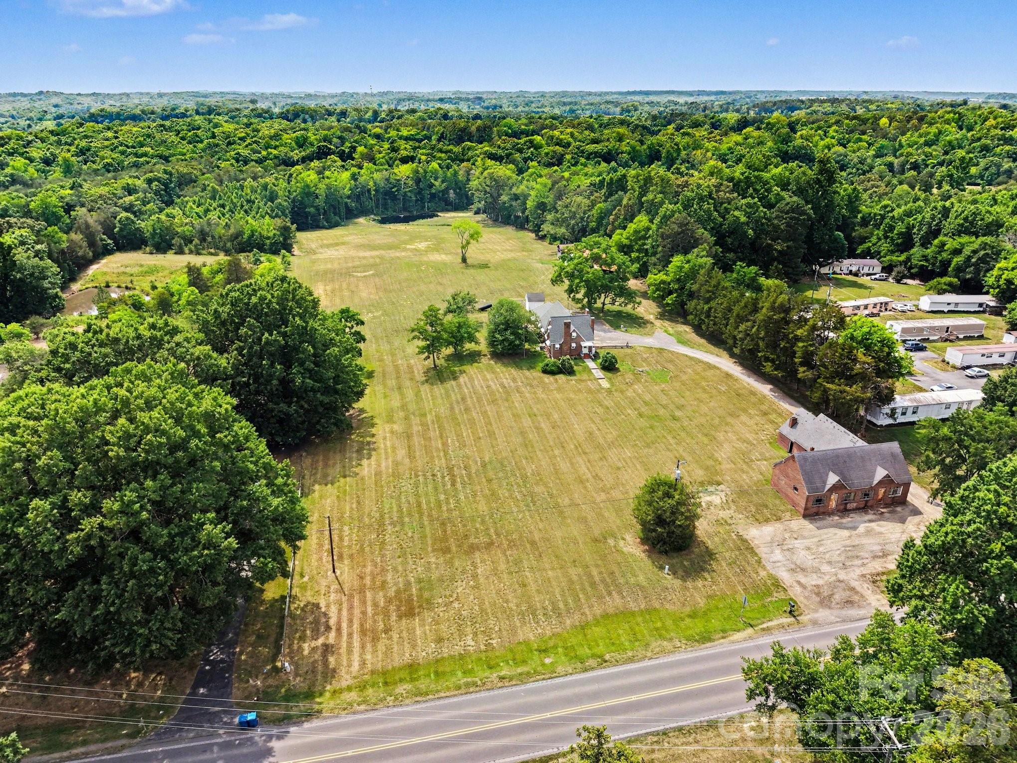 1951 US HWY 158 Highway — Mocksville