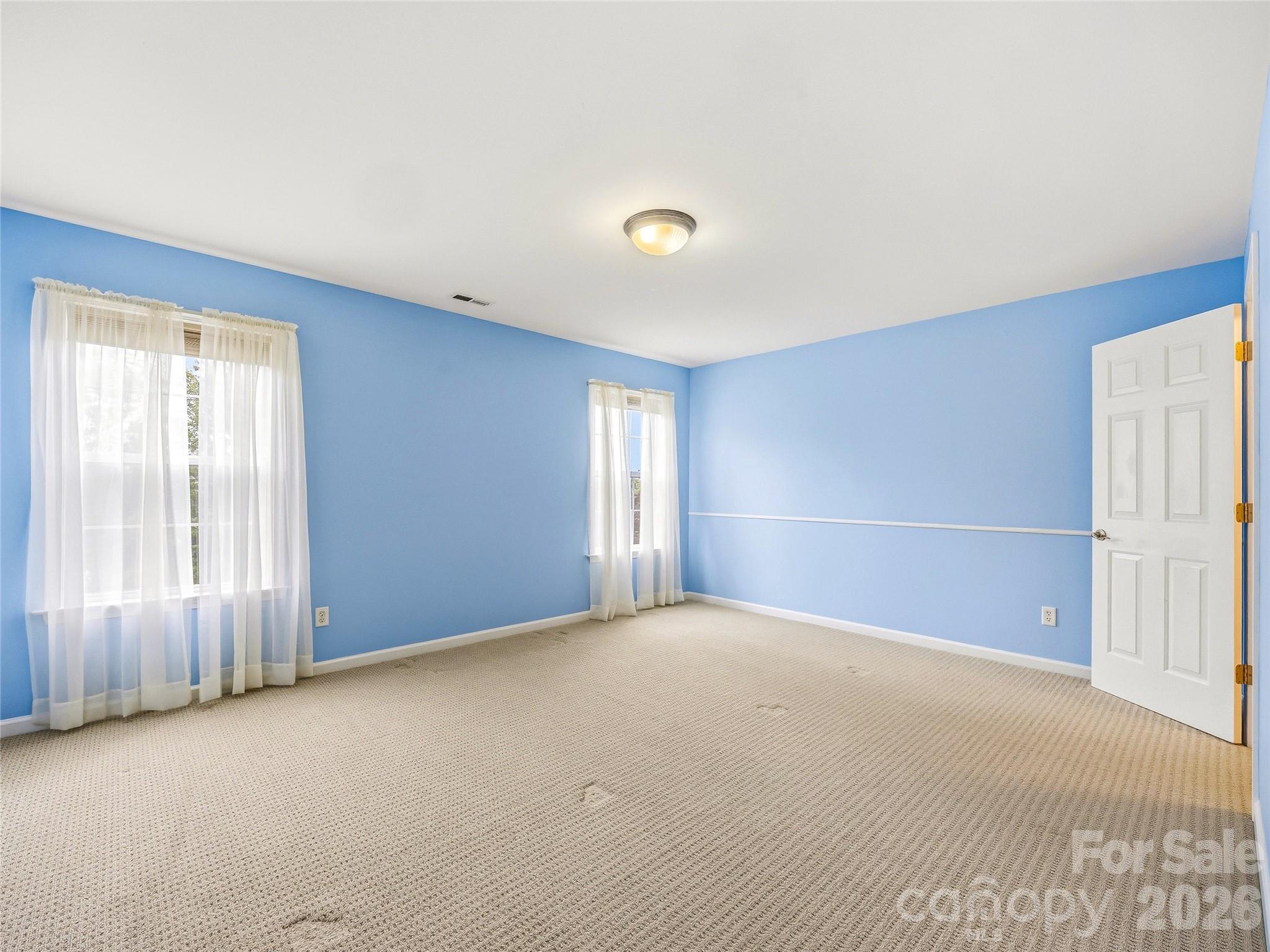 6 Dansford Lane — Arden