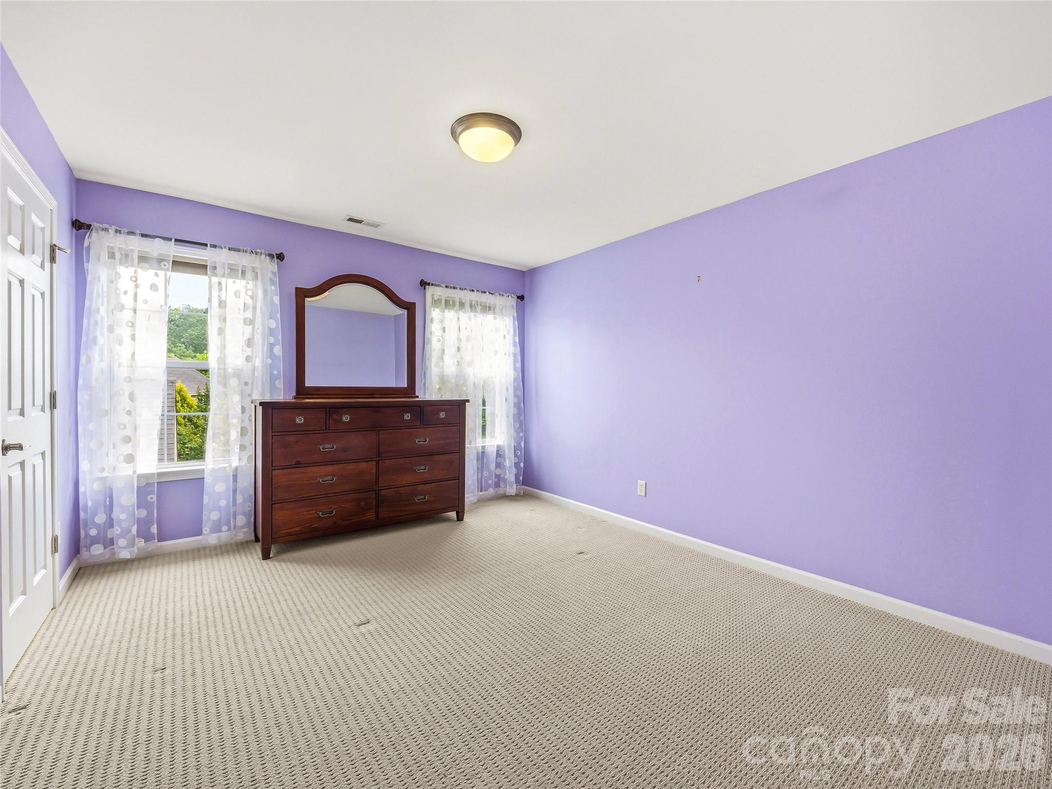6 Dansford Lane — Arden