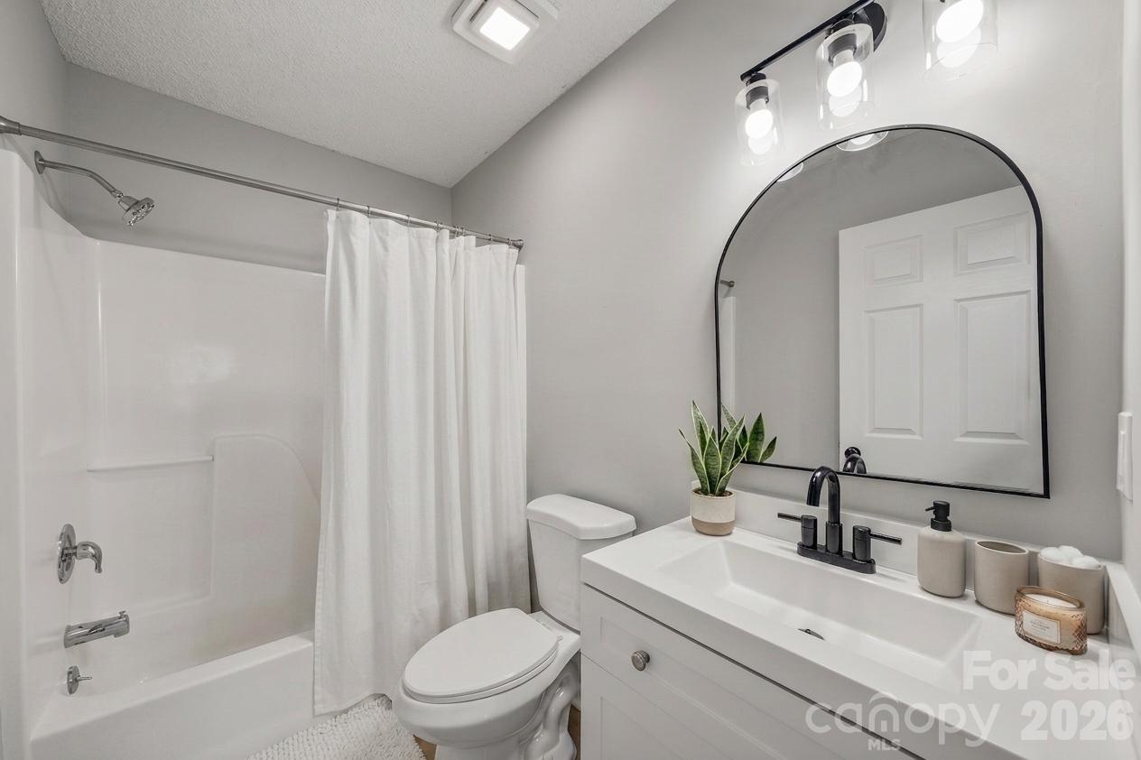 1089 Cherry Meadow Lane — Rock Hill