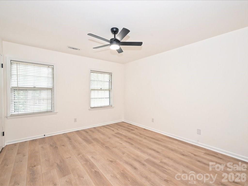 6810 Farmingdale Drive — Charlotte