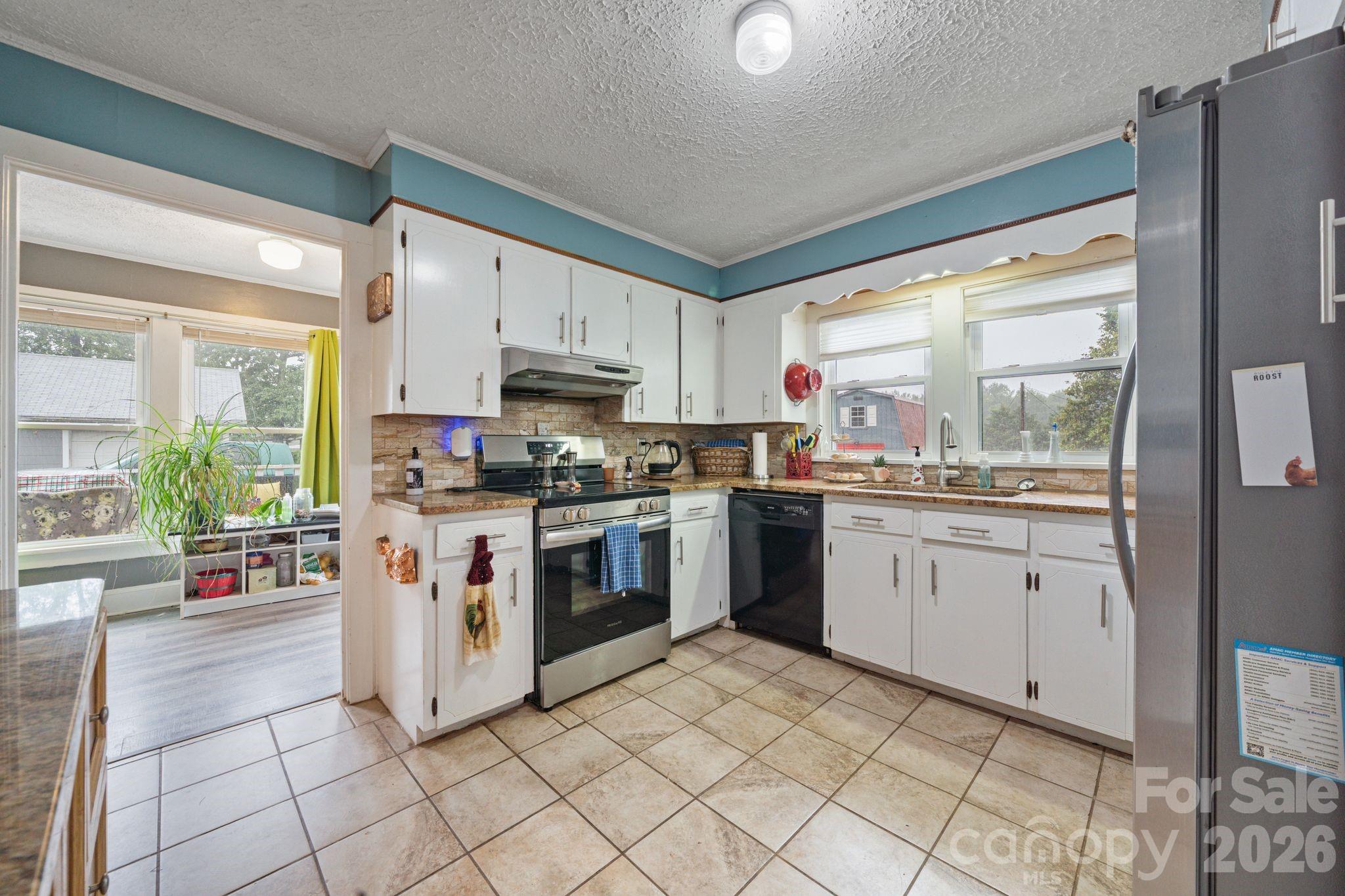 2409 US 70 Highway W — Morganton
