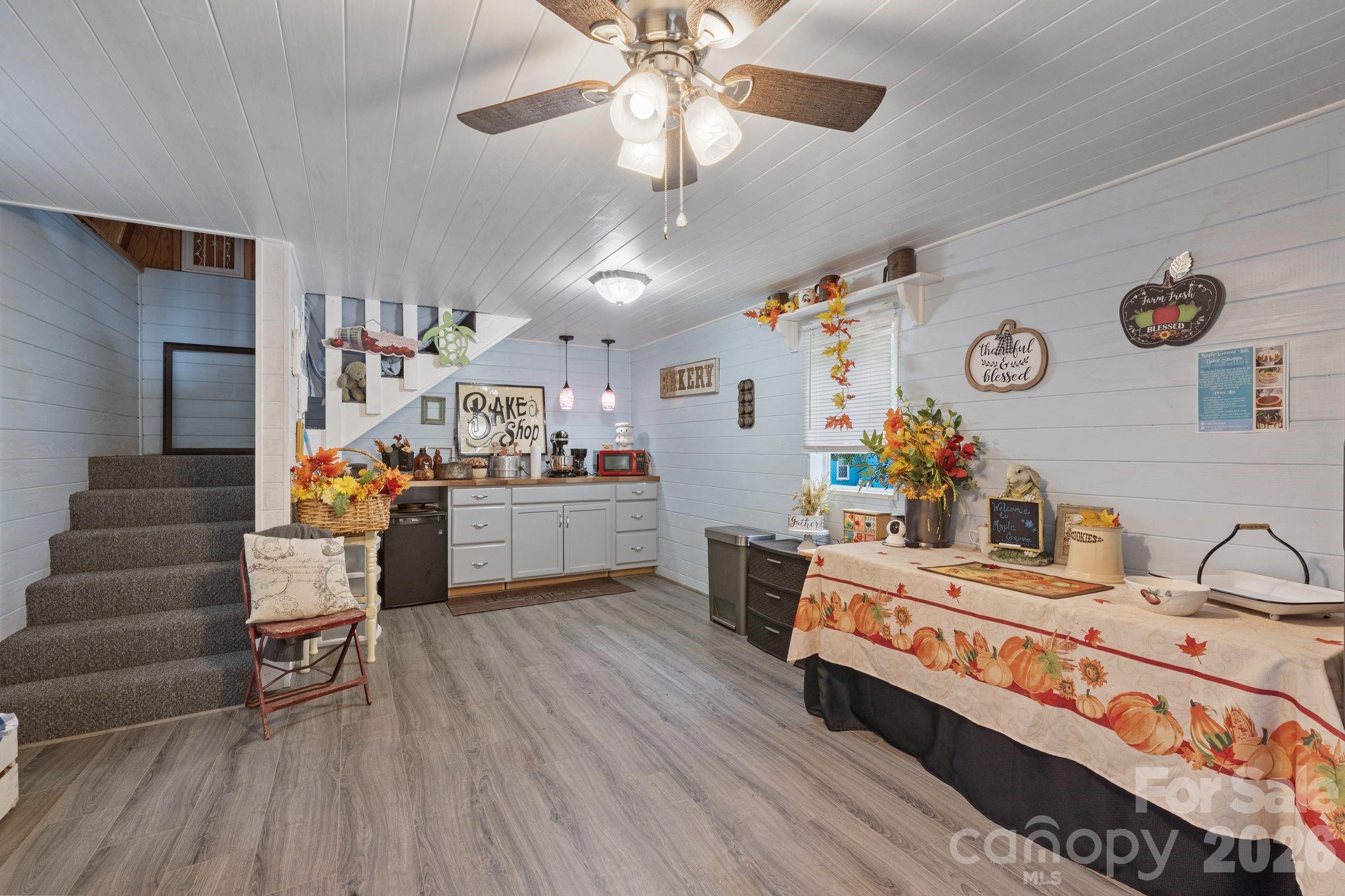 2409 US 70 Highway W — Morganton