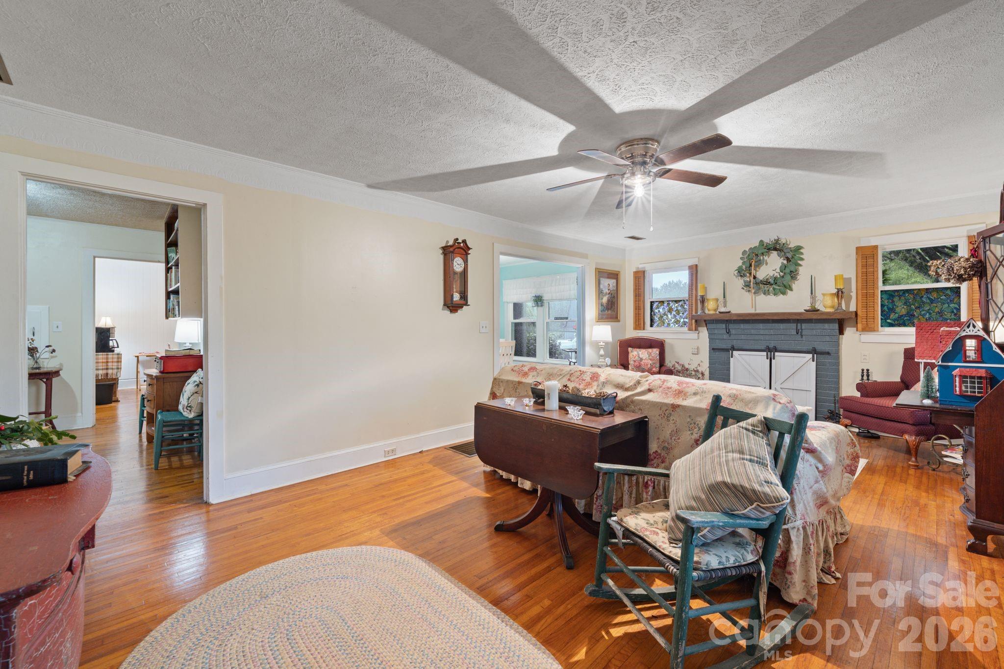 2409 US 70 Highway W — Morganton