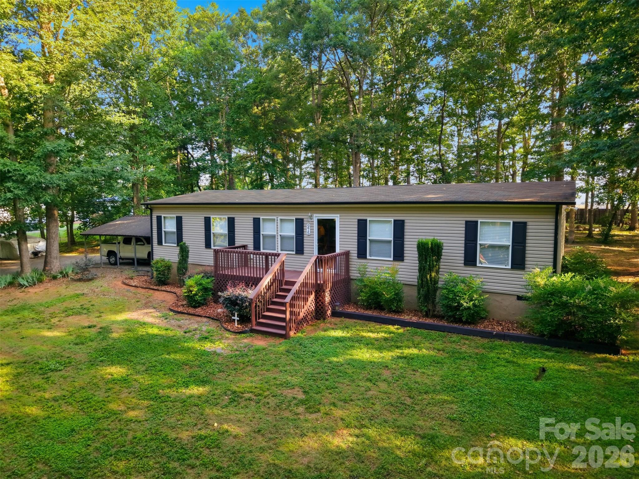 975 Jay Burke Road — Taylorsville